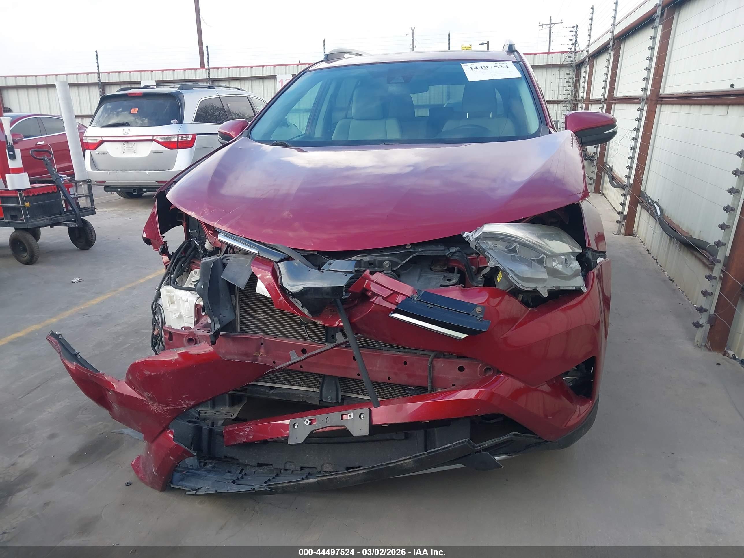 TOYOTA RAV4 image 6