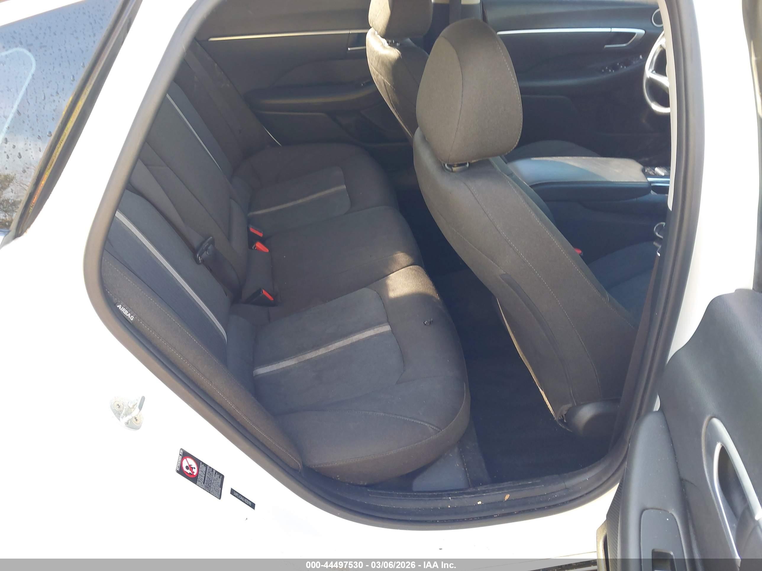 HYUNDAI SONATA image 8