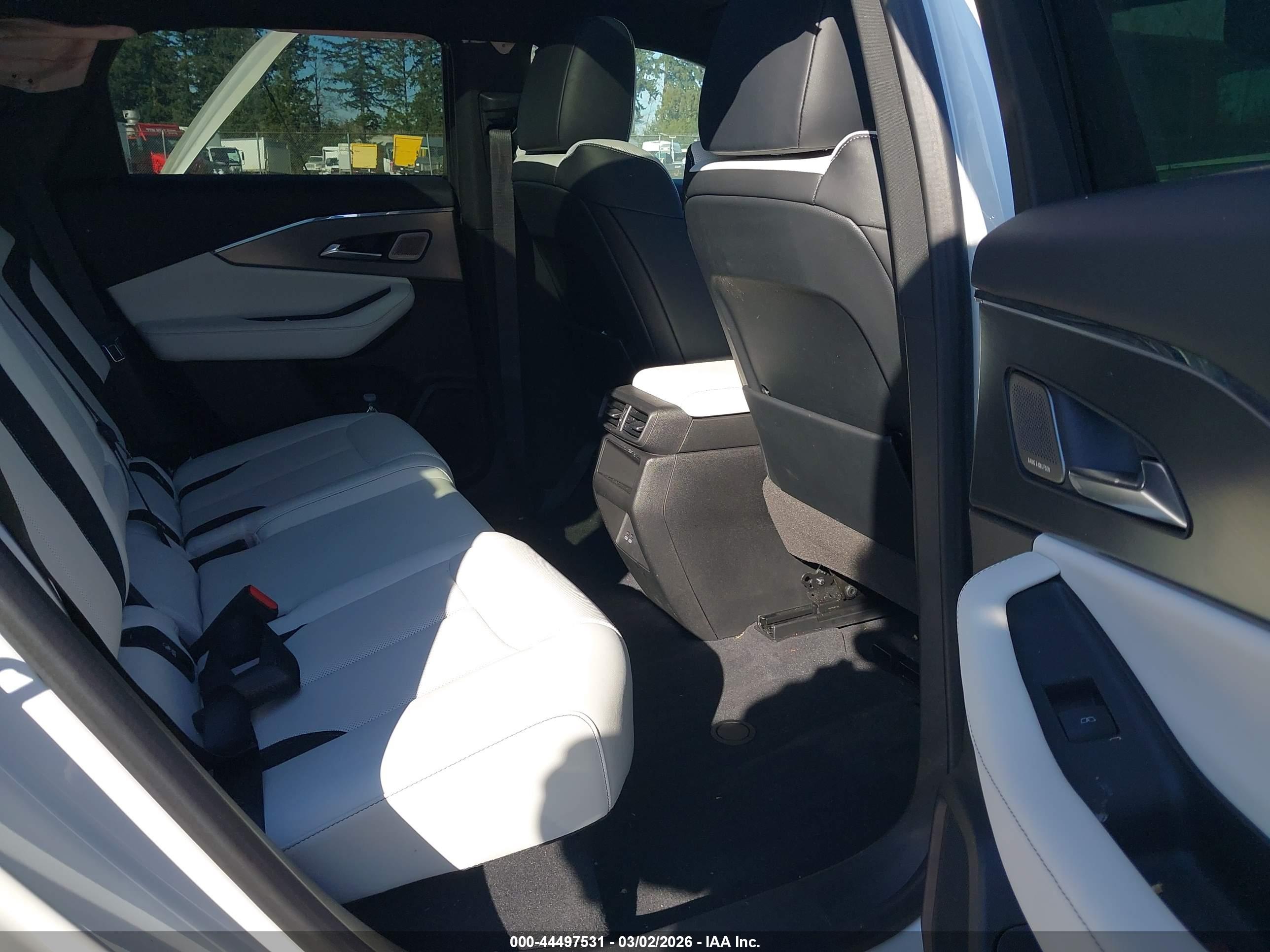 ACURA ZDX image 8