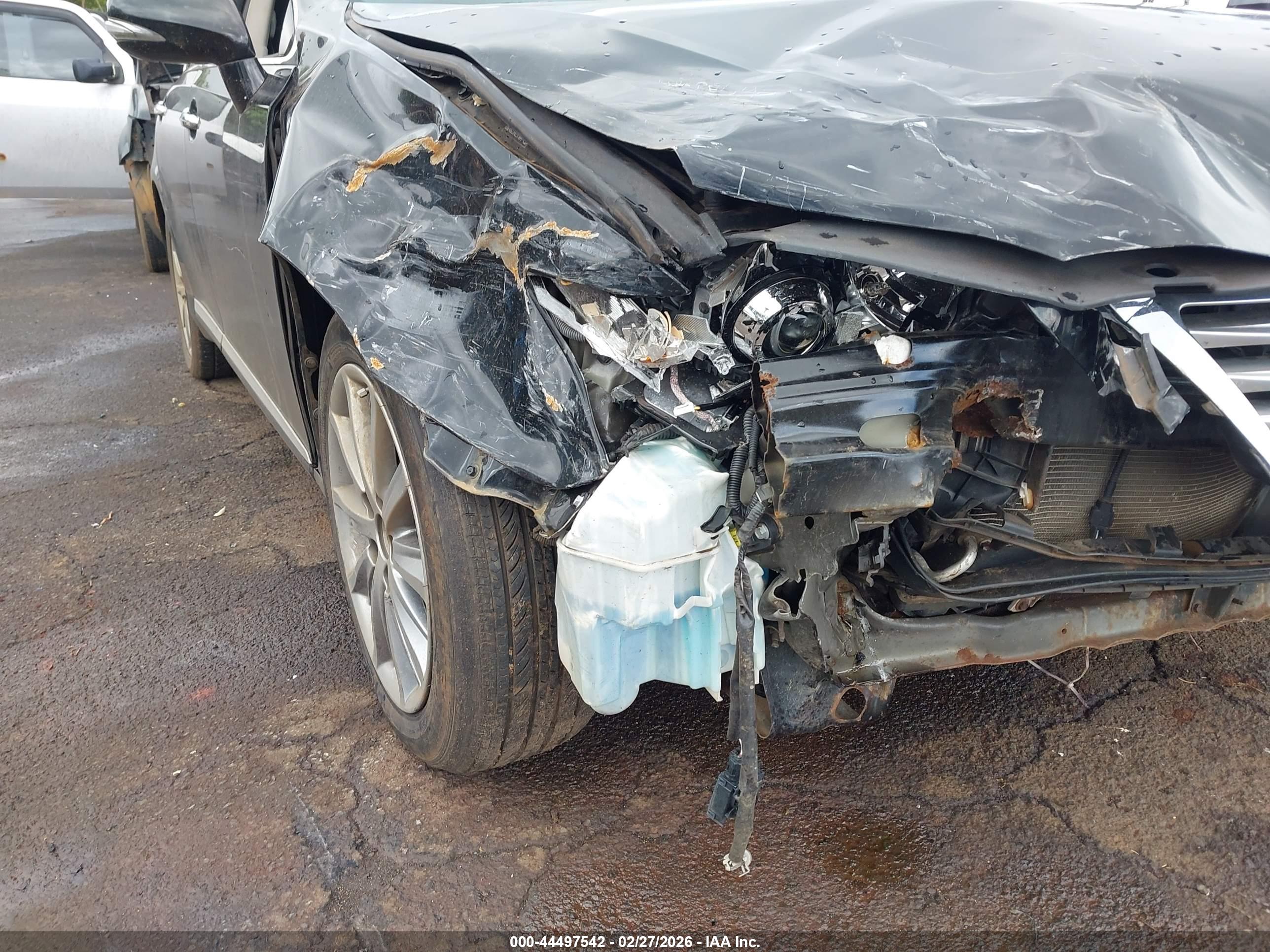 LEXUS ES image 6
