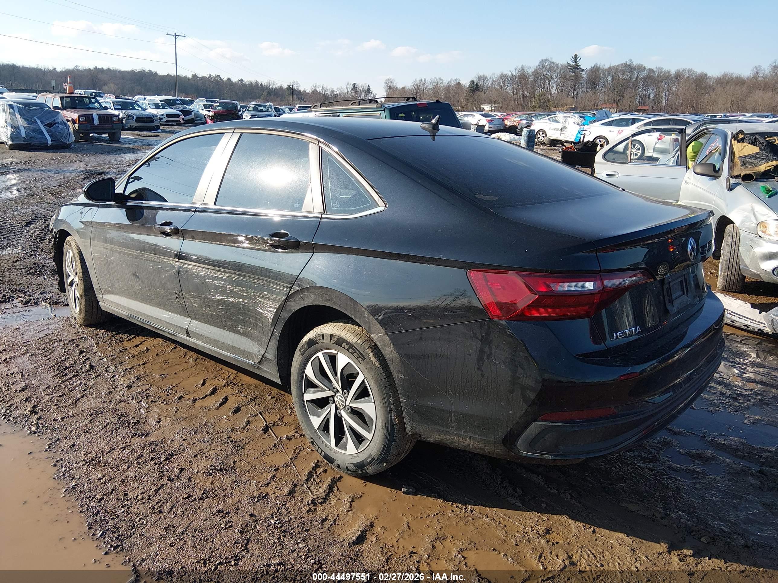 VOLKSWAGEN JETTA image 3