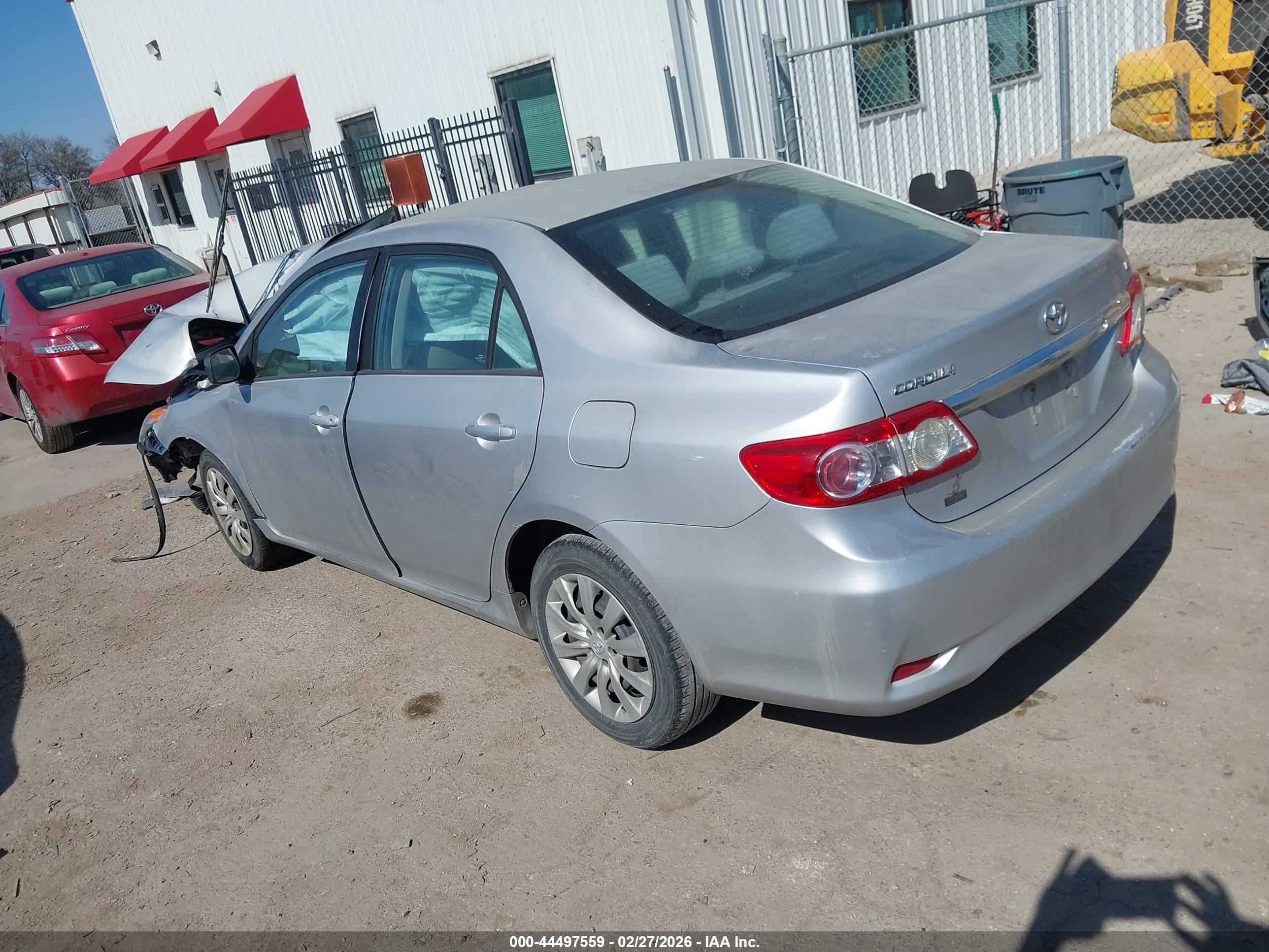 TOYOTA COROLLA image 3