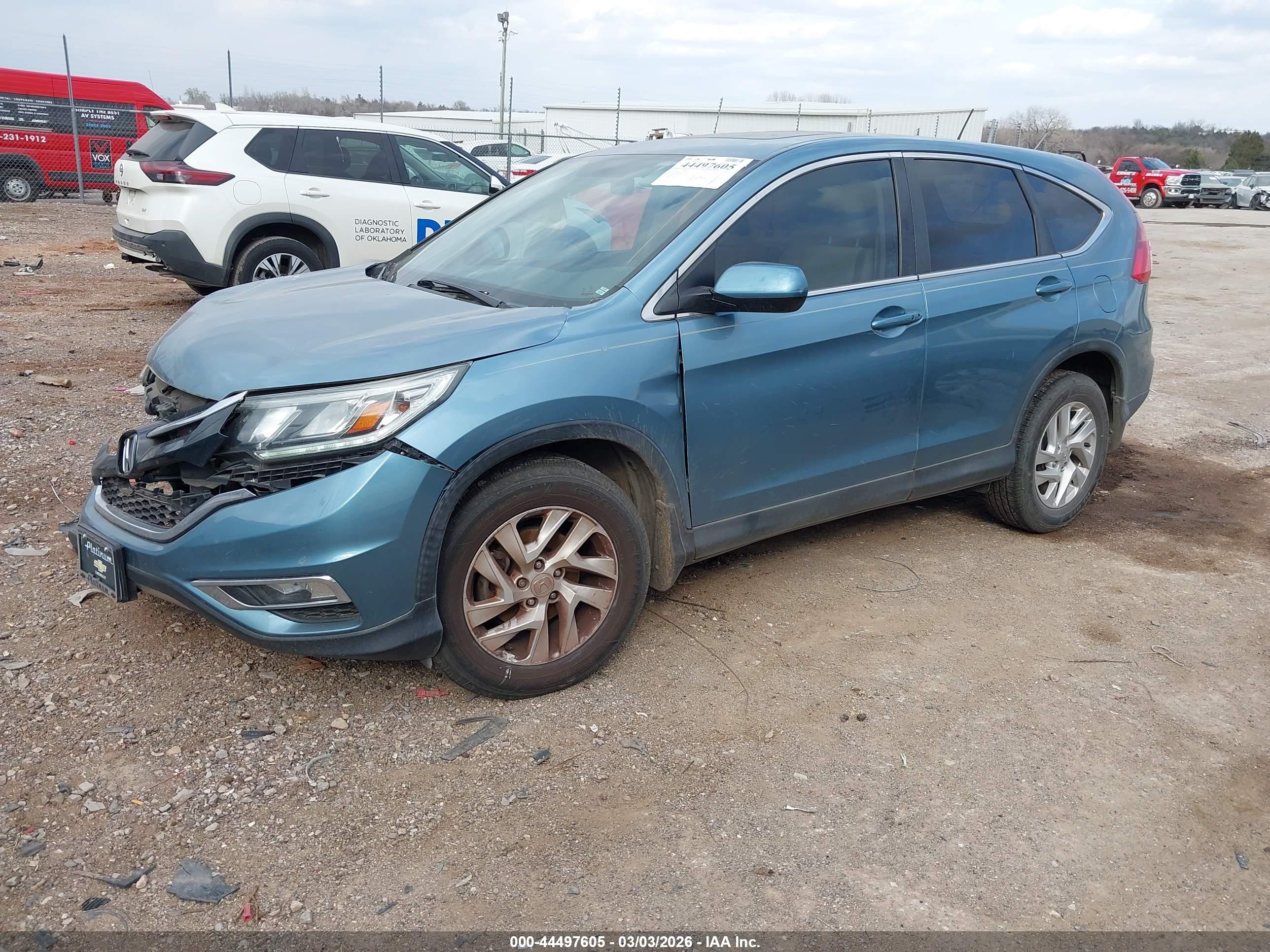 HONDA CR-V image 2