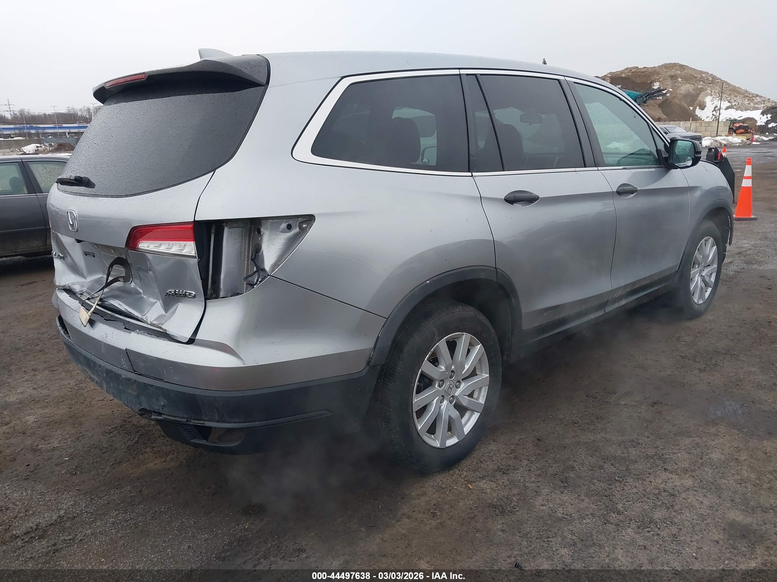 HONDA PILOT image 4