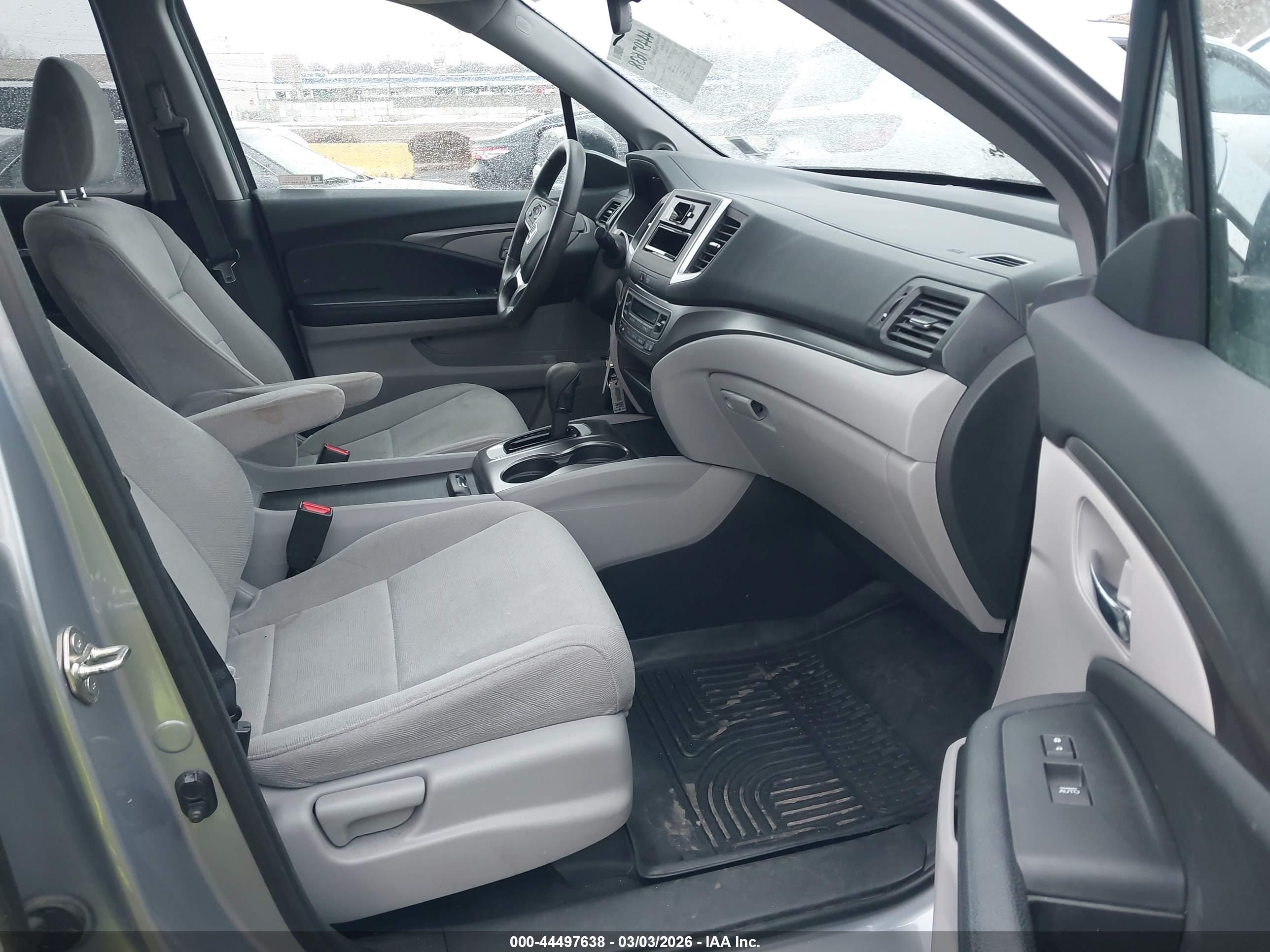 HONDA PILOT image 5