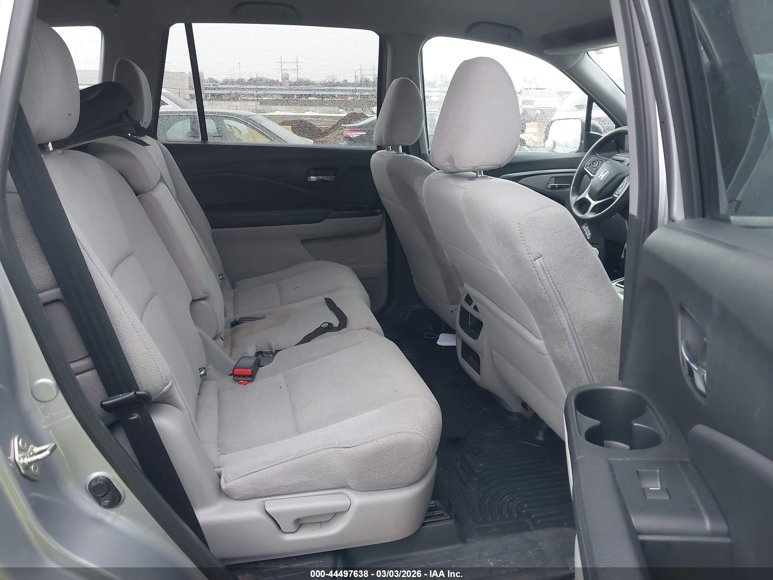 HONDA PILOT image 8