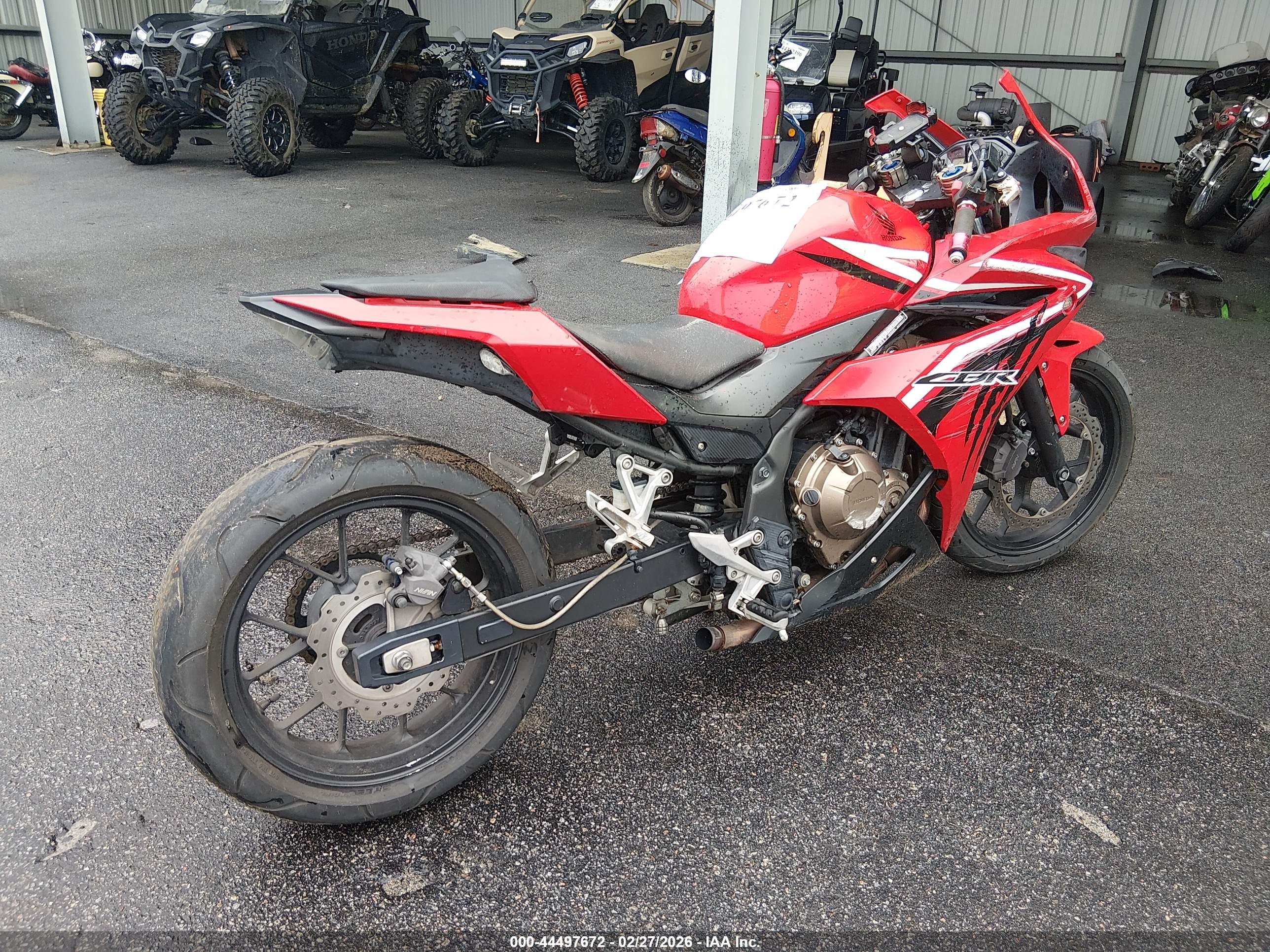 HONDA CBR500 image 4