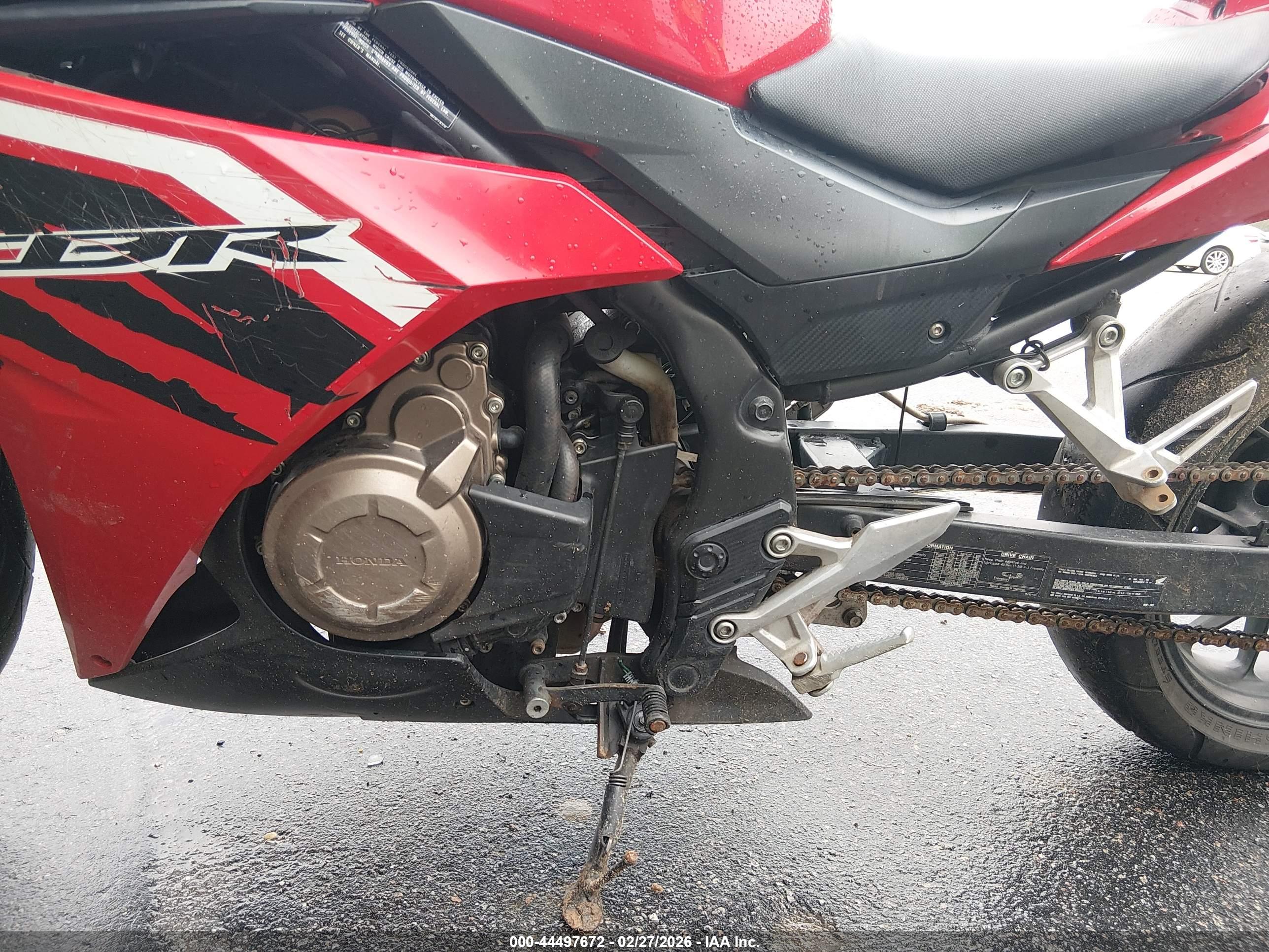 HONDA CBR500 image 9