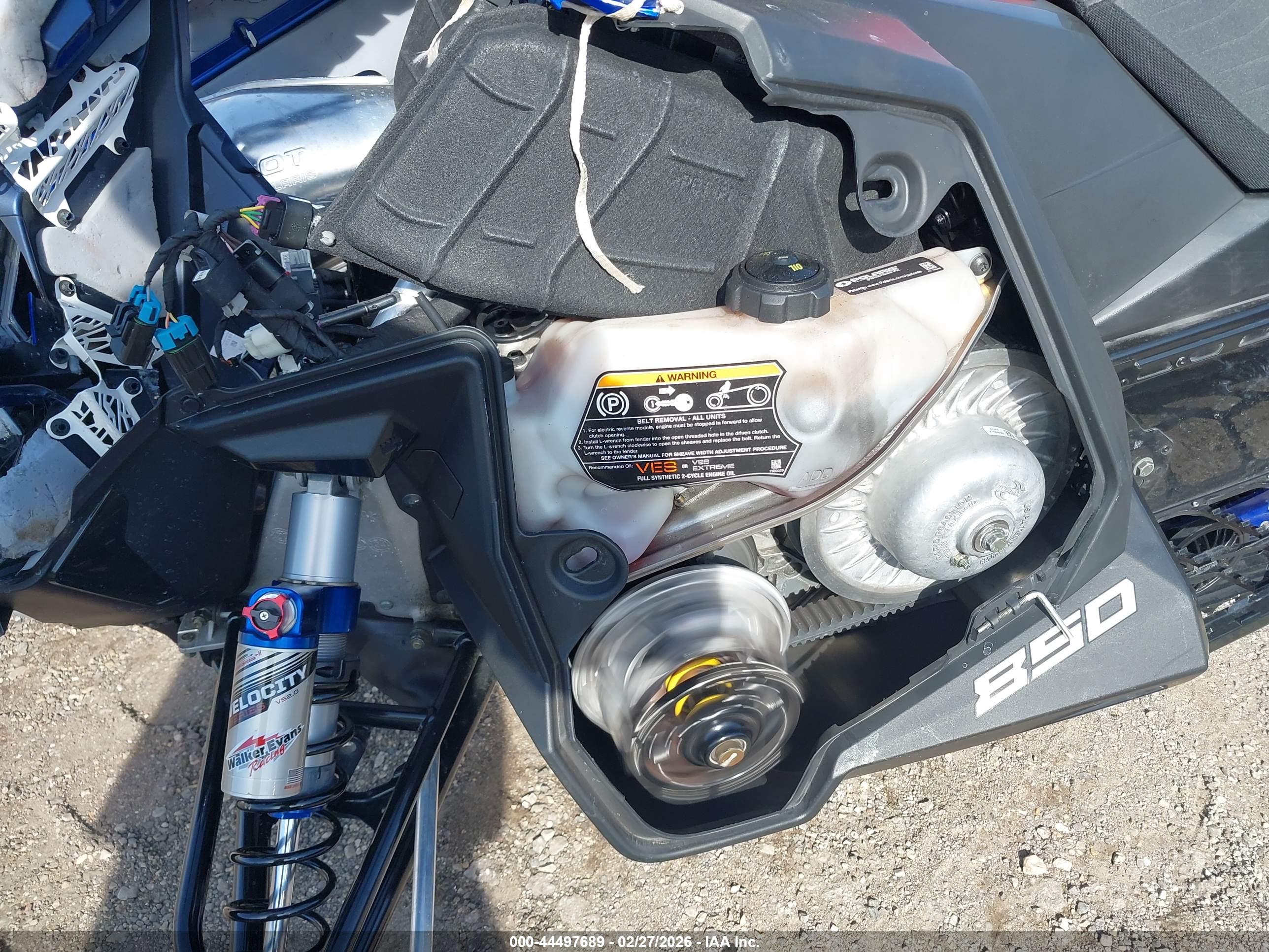 POLARIS 850 image 10
