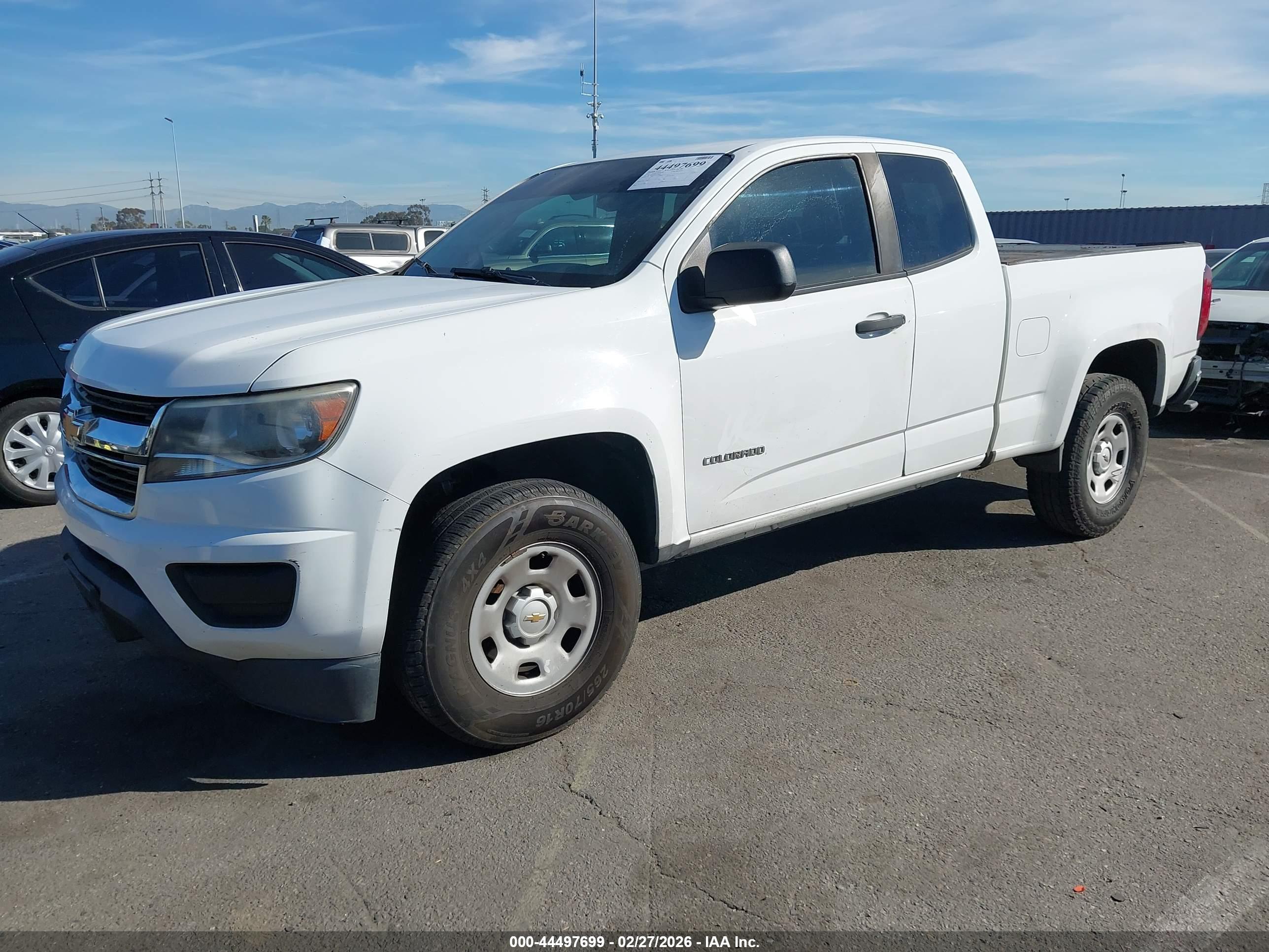 CHEVROLET COLORADO image 2