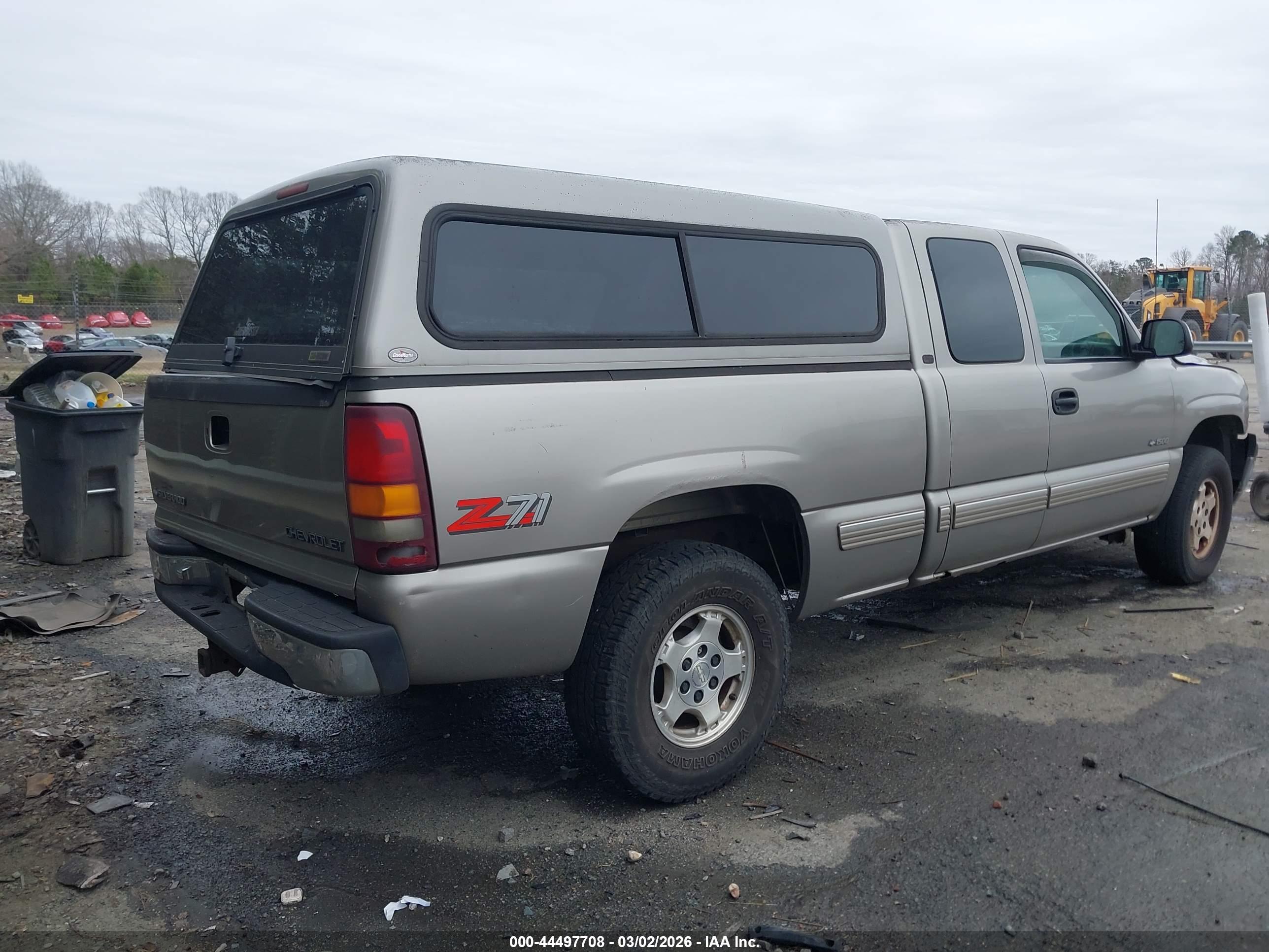CHEVROLET SILVERADO image 4