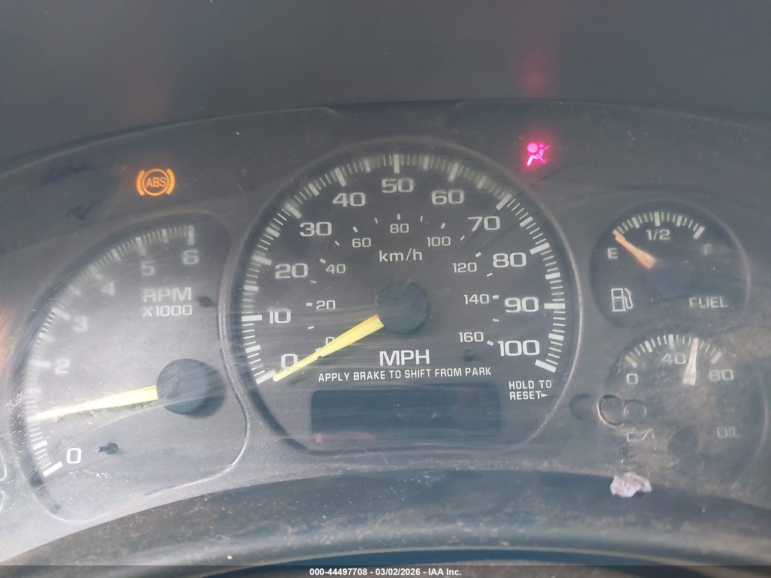 CHEVROLET SILVERADO image 7