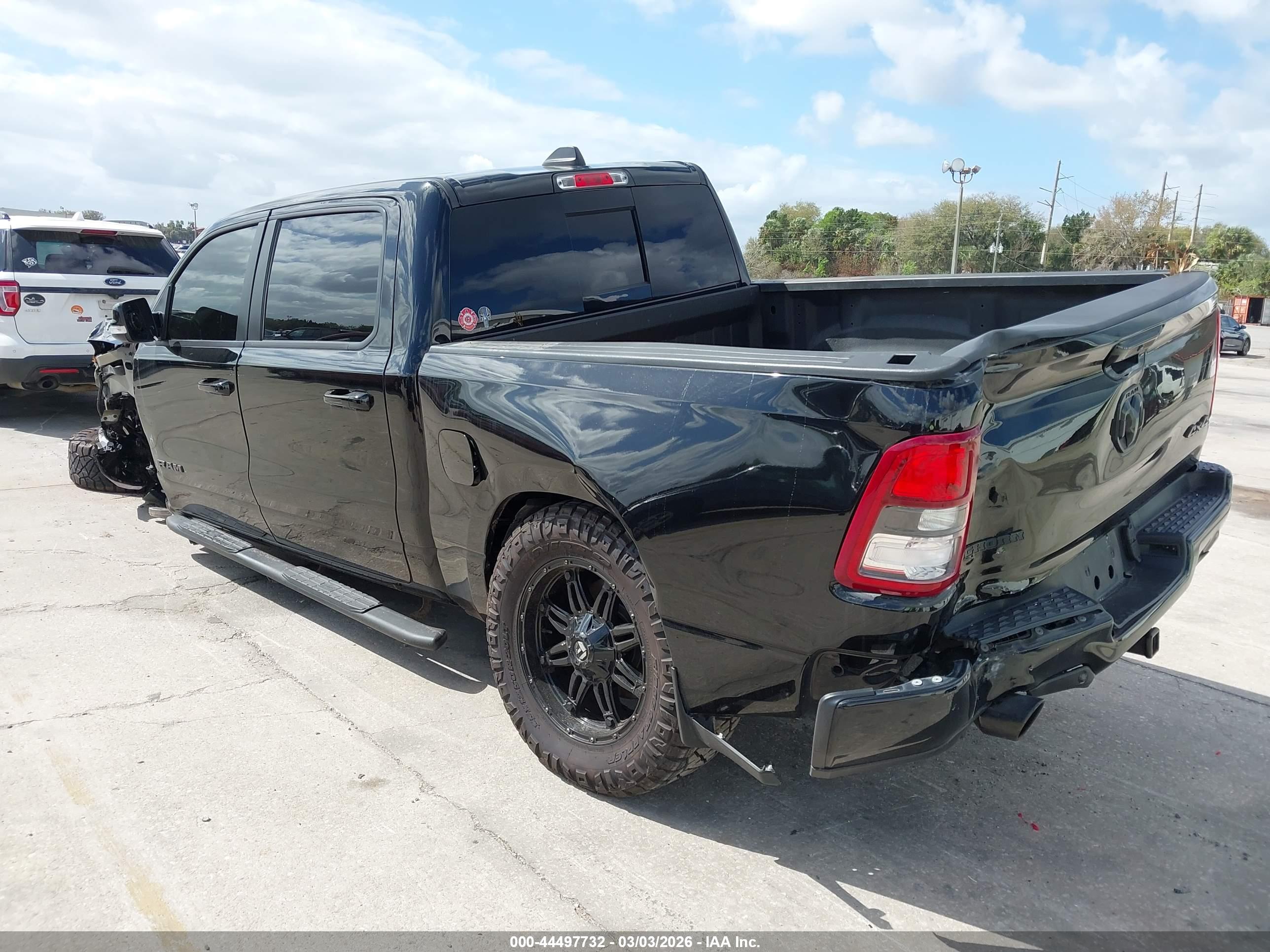 RAM 1500 image 3