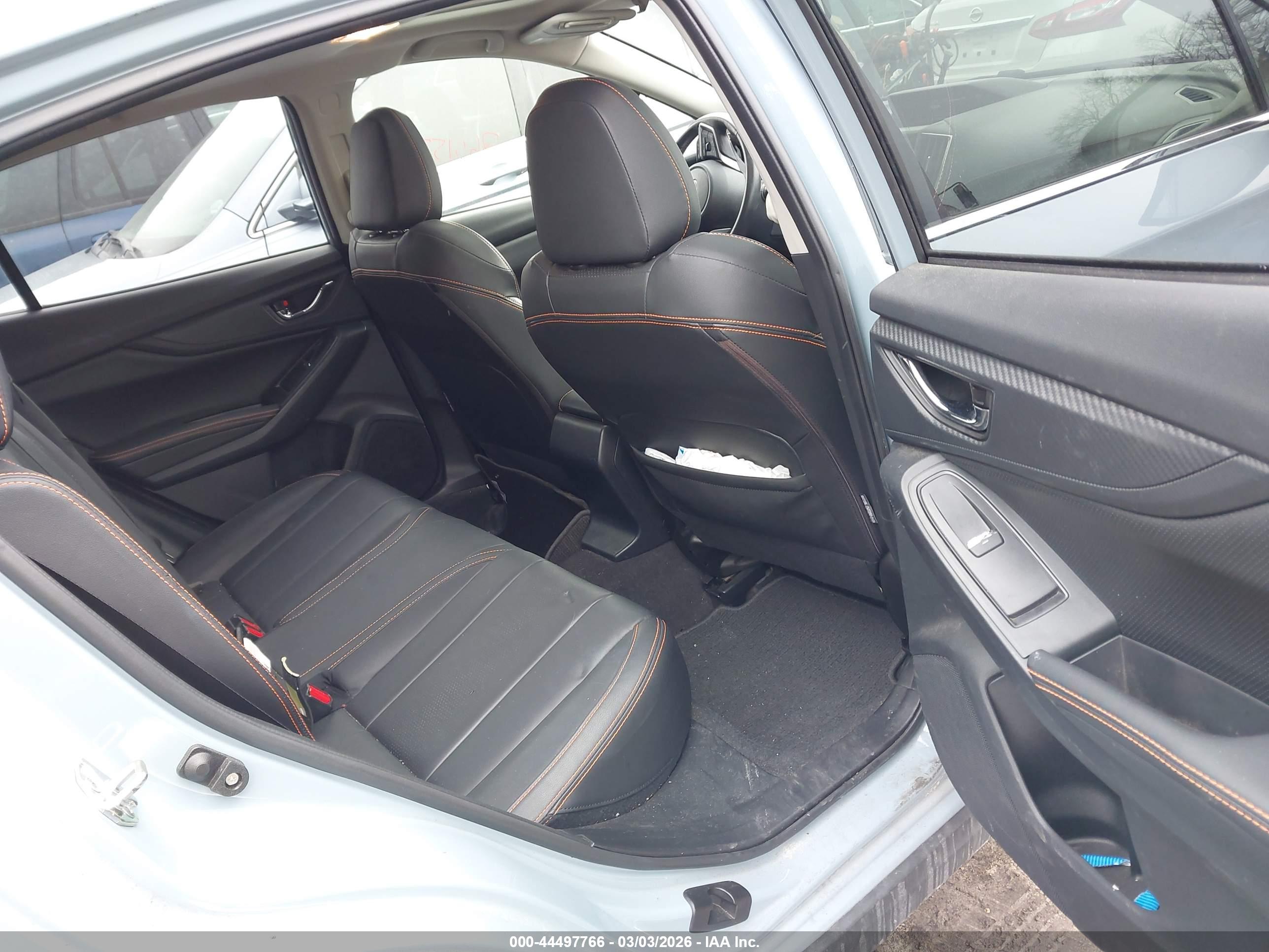 SUBARU CROSSTREK image 8