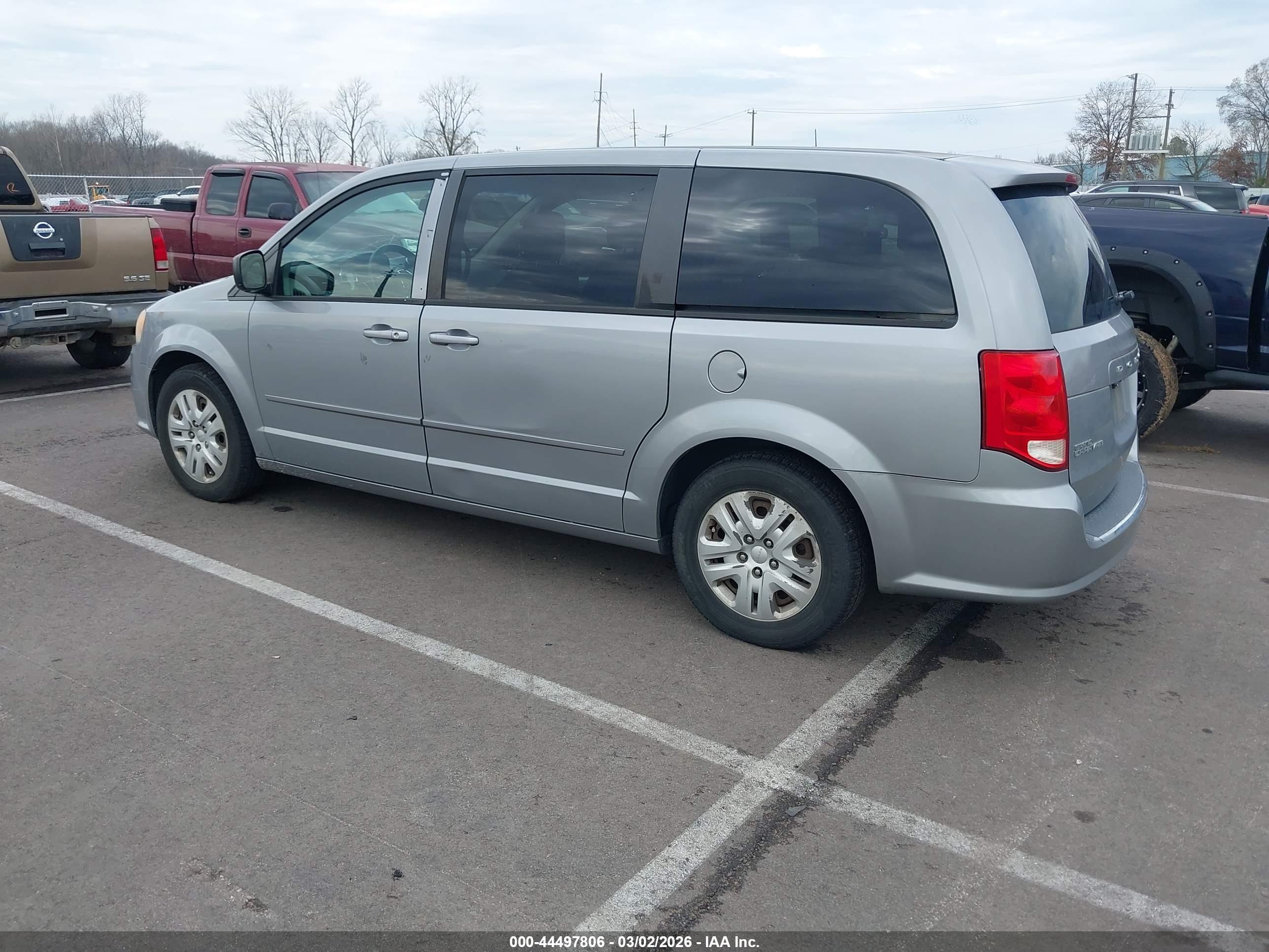 DODGE GRAND image 3