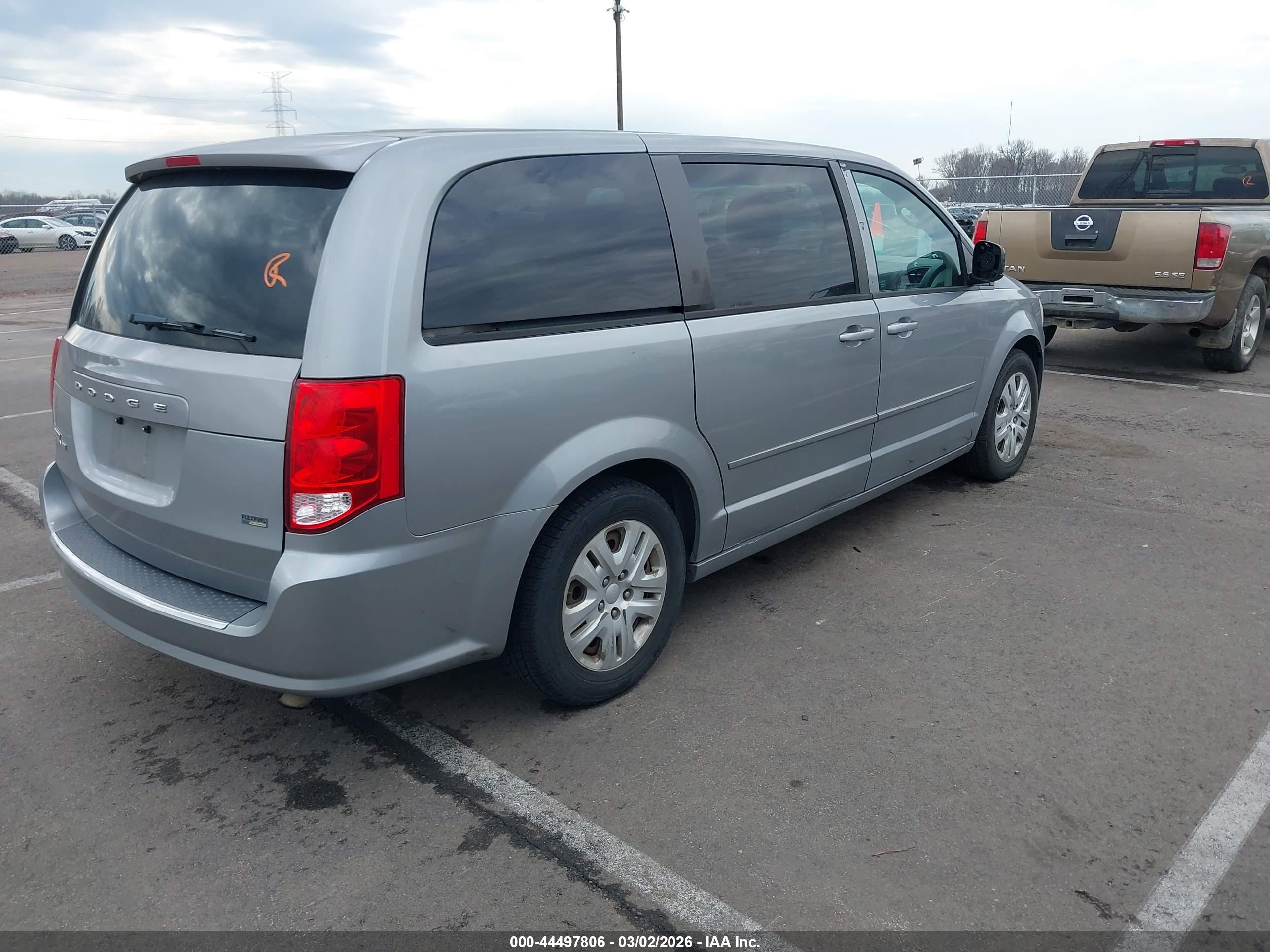DODGE GRAND image 4
