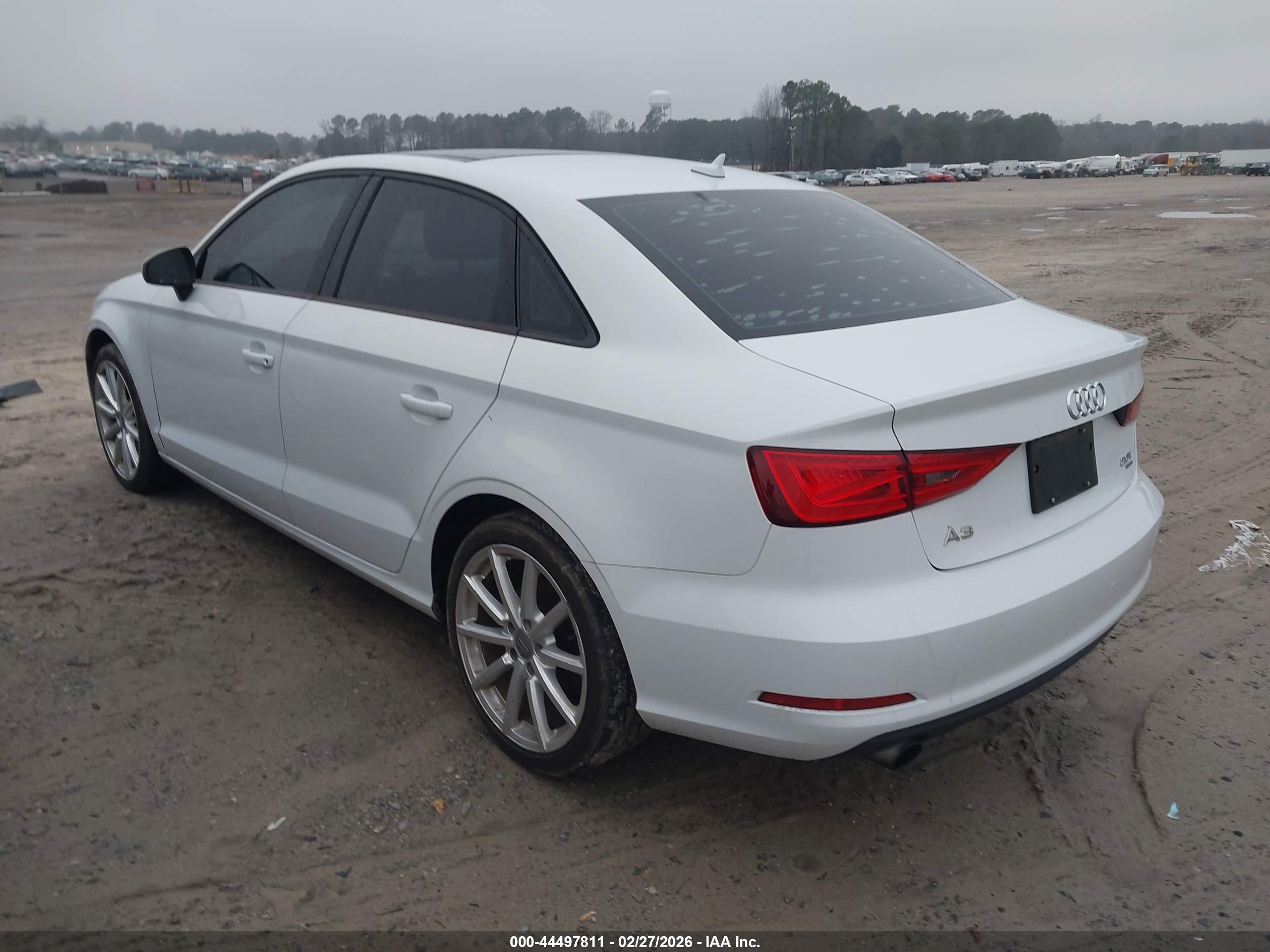 AUDI A3 image 3
