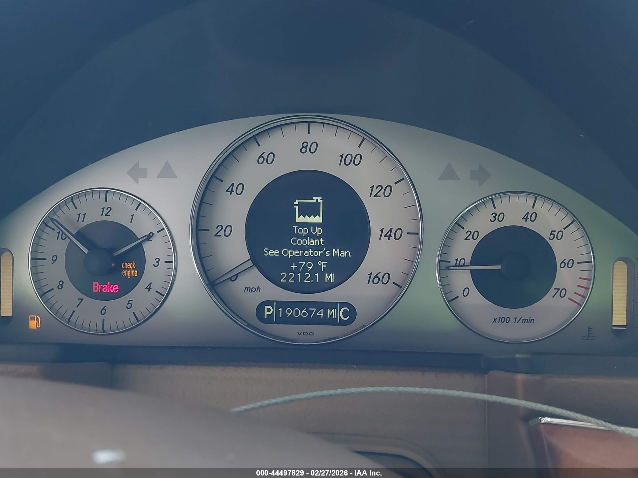 MERCEDES-BENZ E image 7