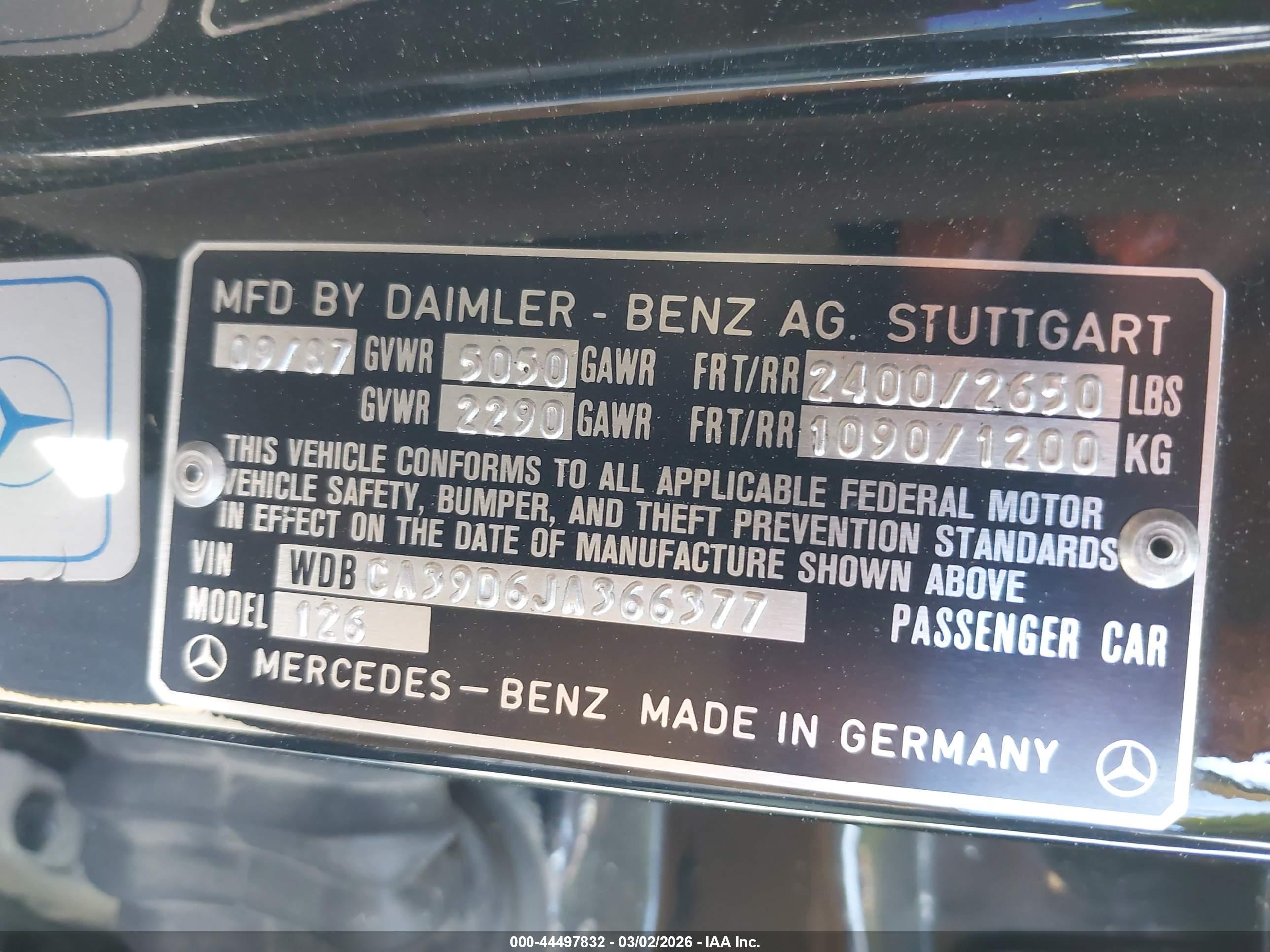 MERCEDES-BENZ 560 image 9