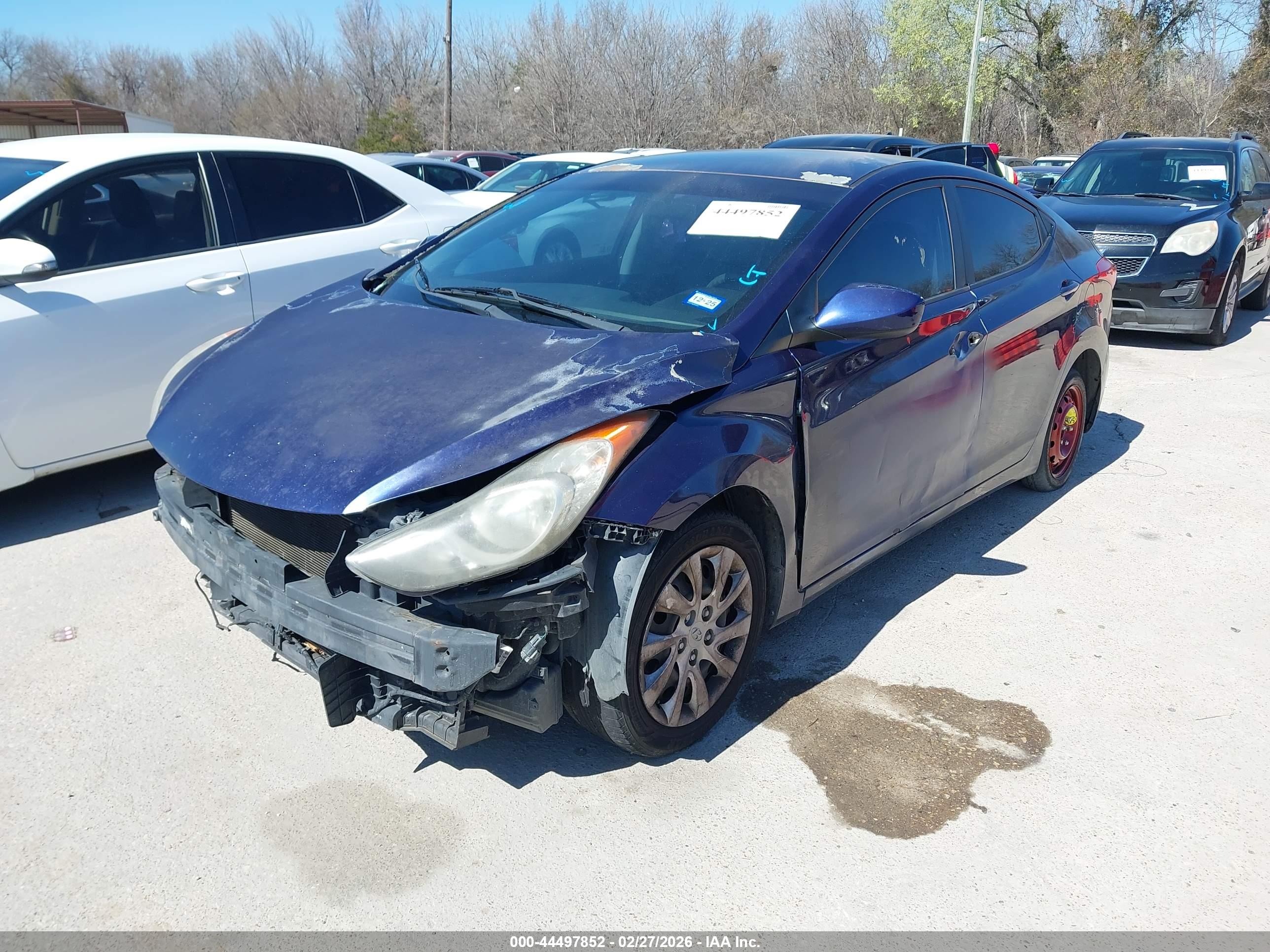 HYUNDAI ELANTRA image 2