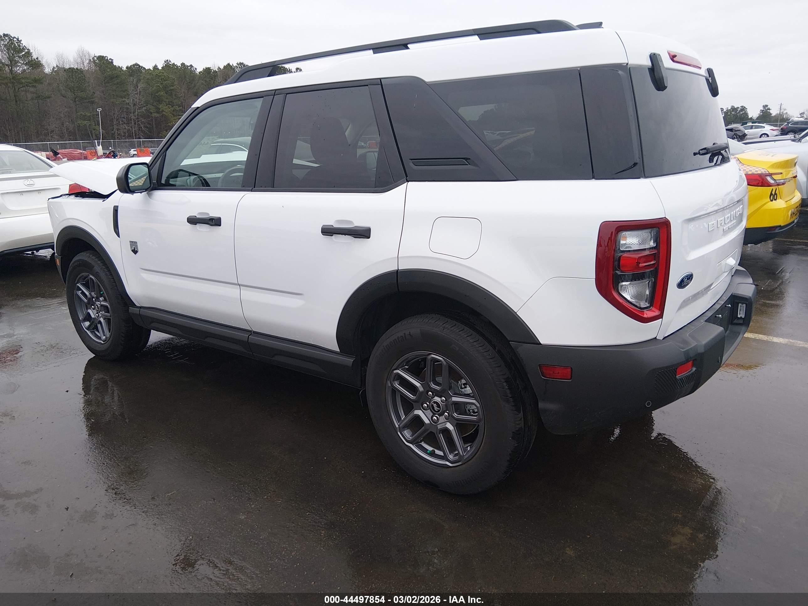 FORD BRONCO image 3