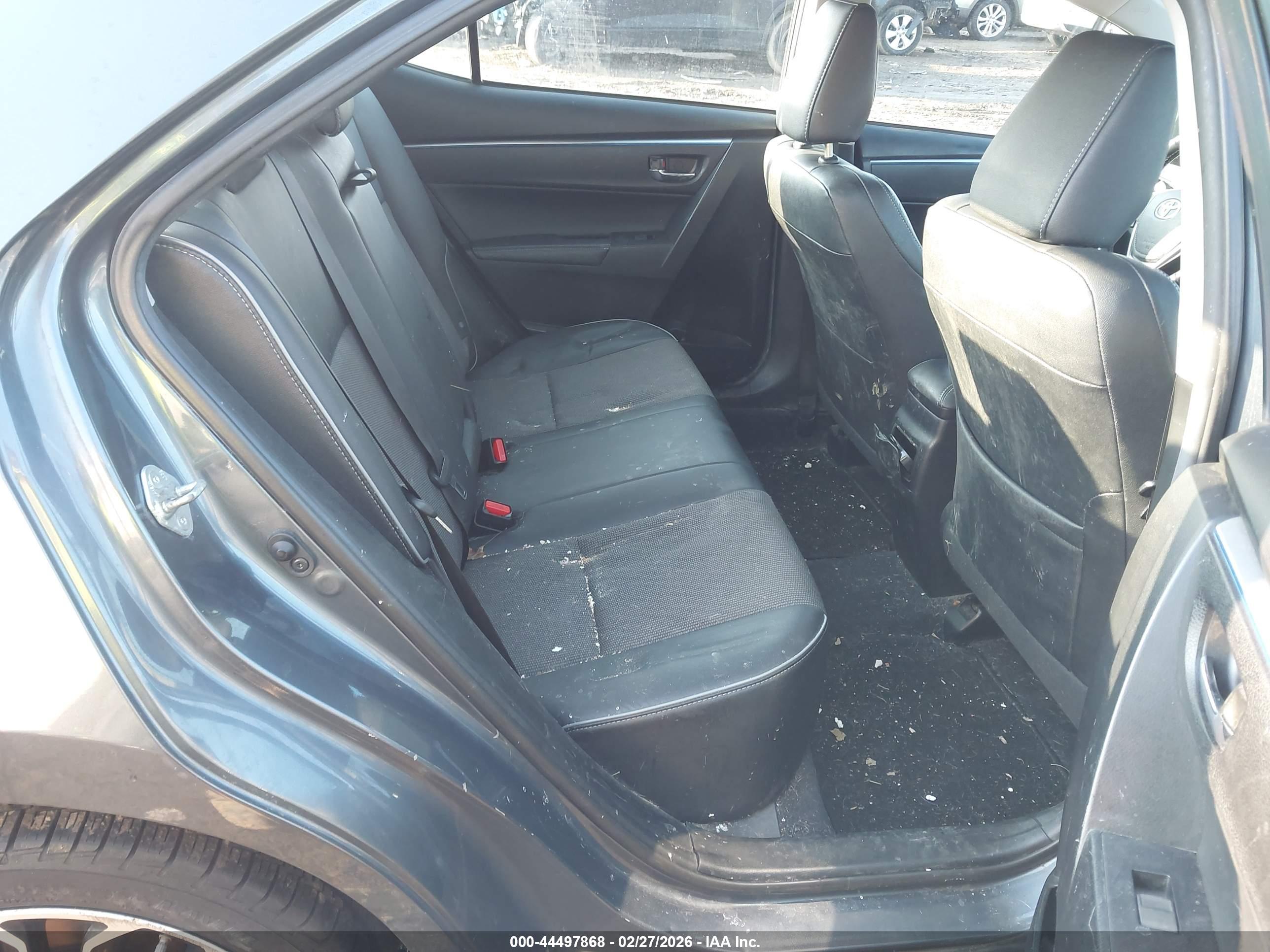 TOYOTA COROLLA image 8