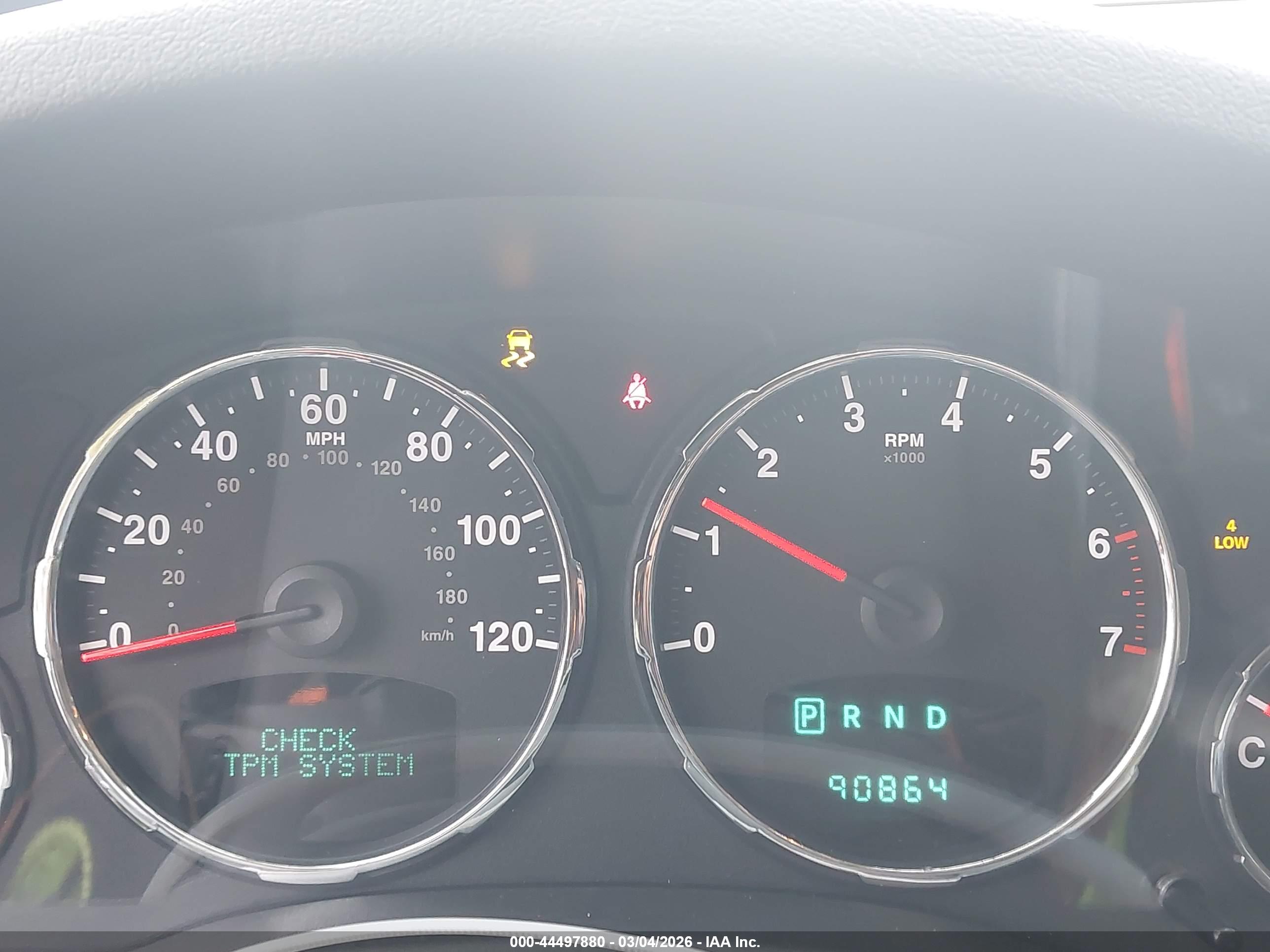 JEEP LIBERTY image 7