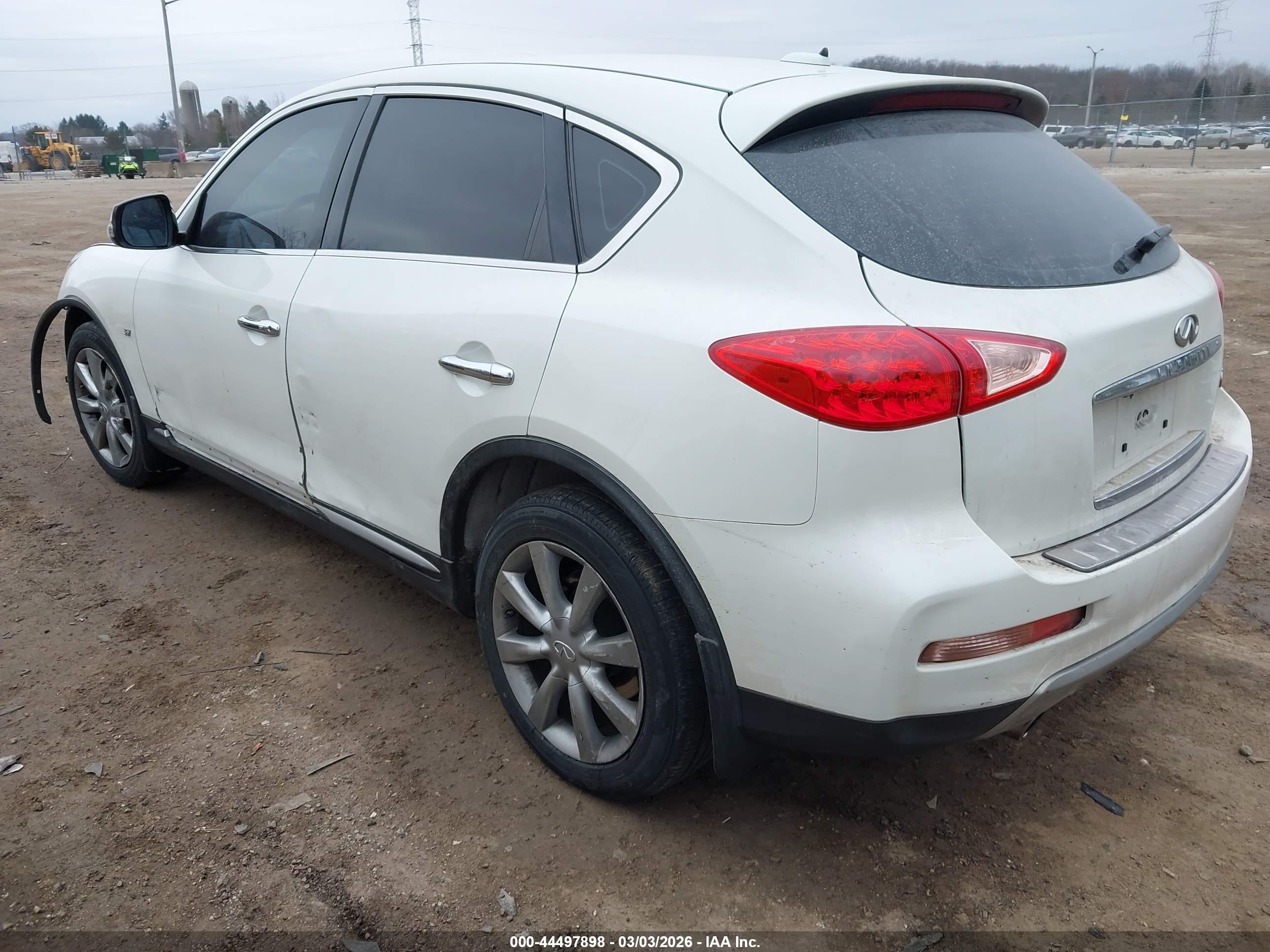 INFINITI QX50 image 3