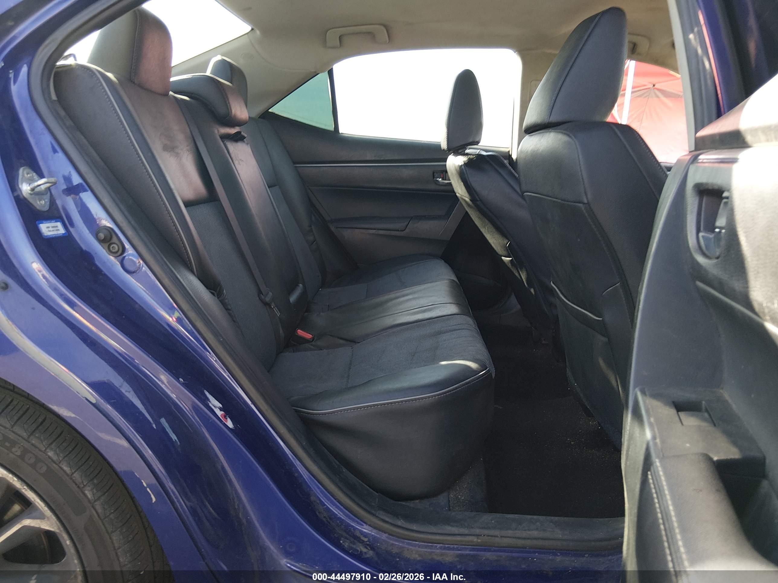 TOYOTA COROLLA image 8