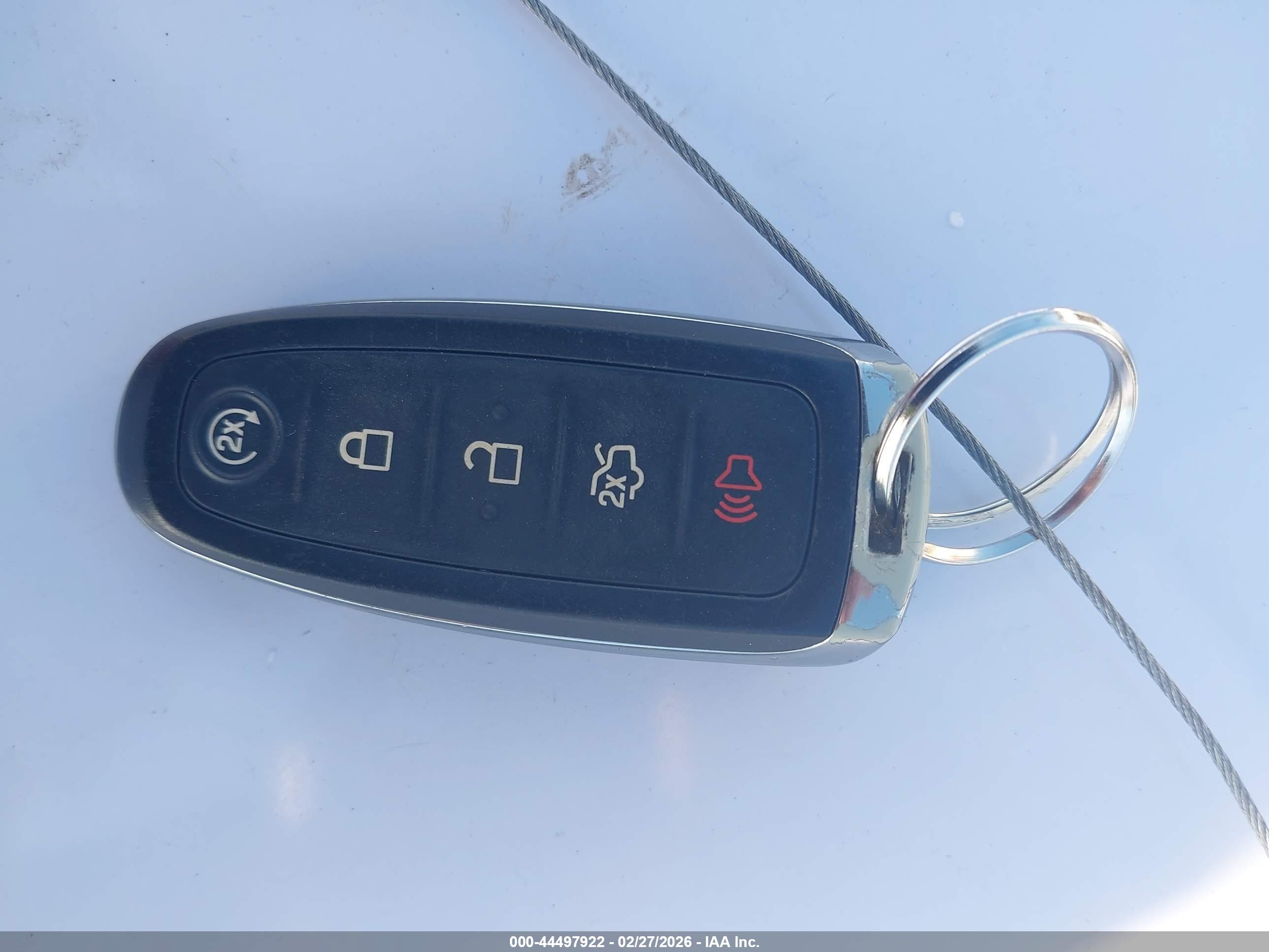 FORD ESCAPE image 11