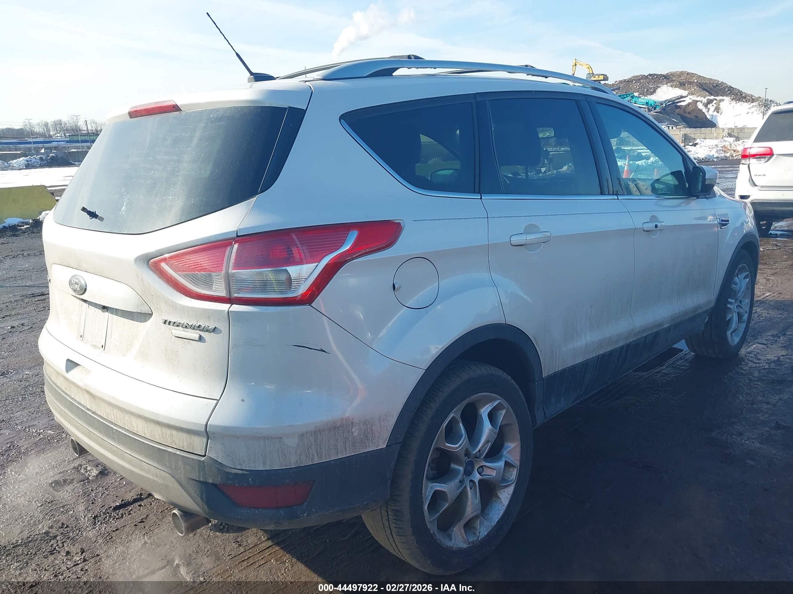 FORD ESCAPE image 6