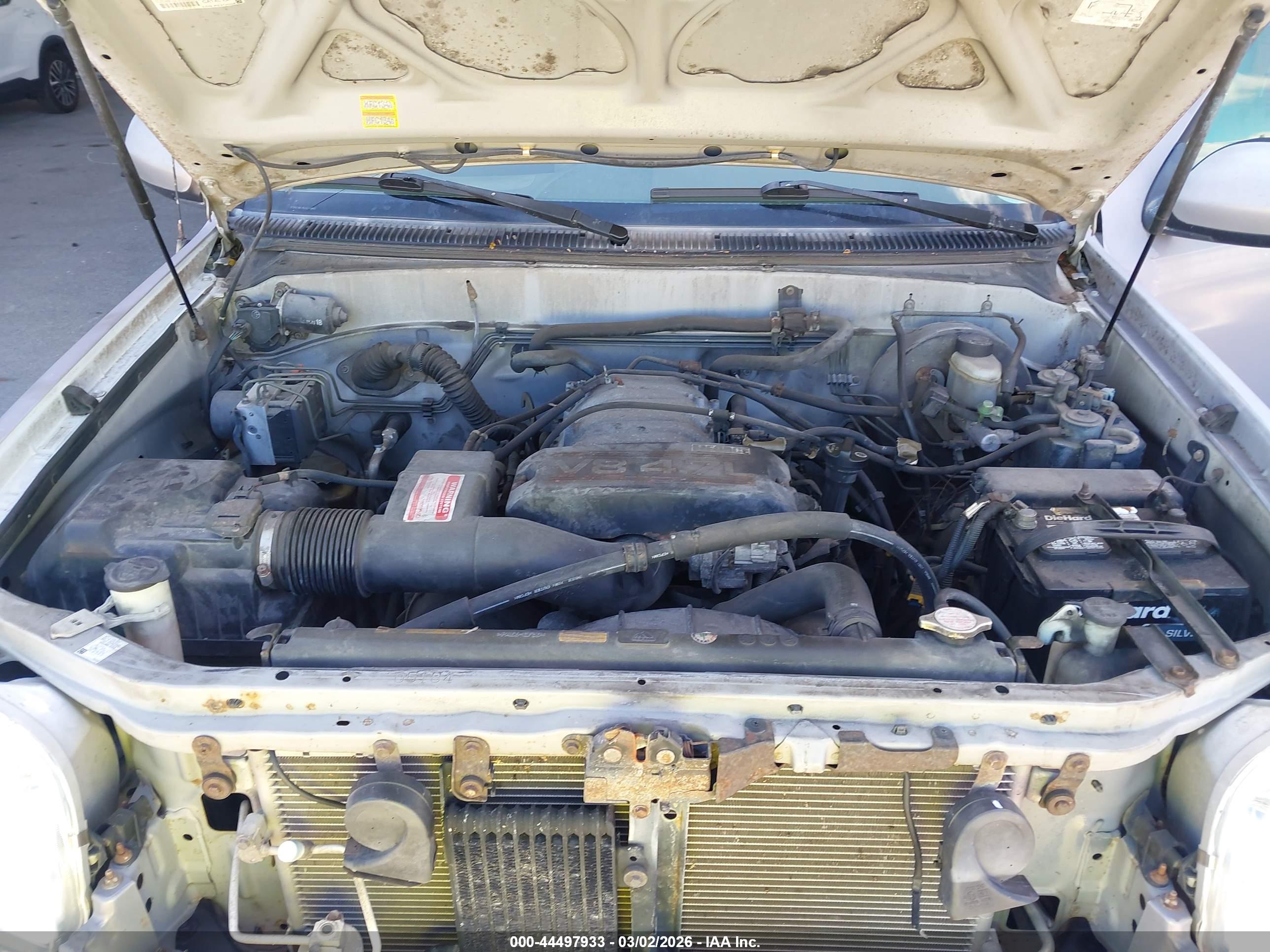 TOYOTA TUNDRA image 10