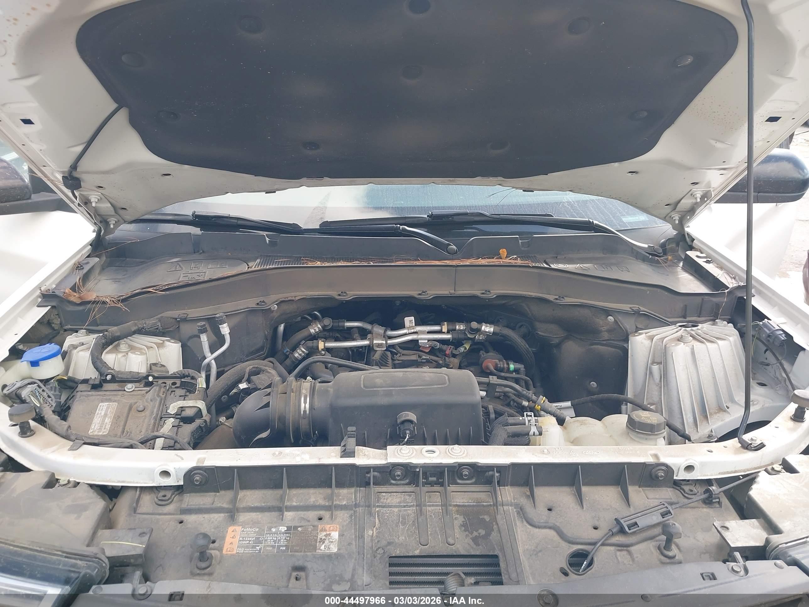 FORD EXPLORER image 10