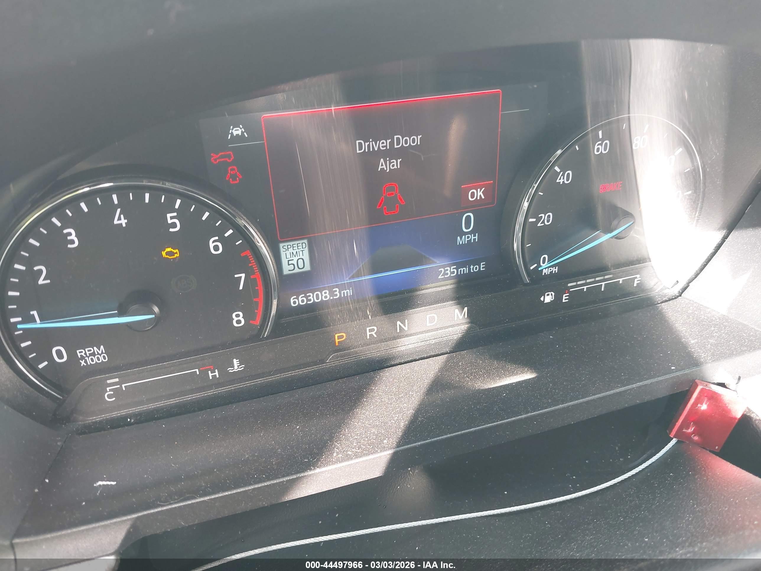 FORD EXPLORER image 7