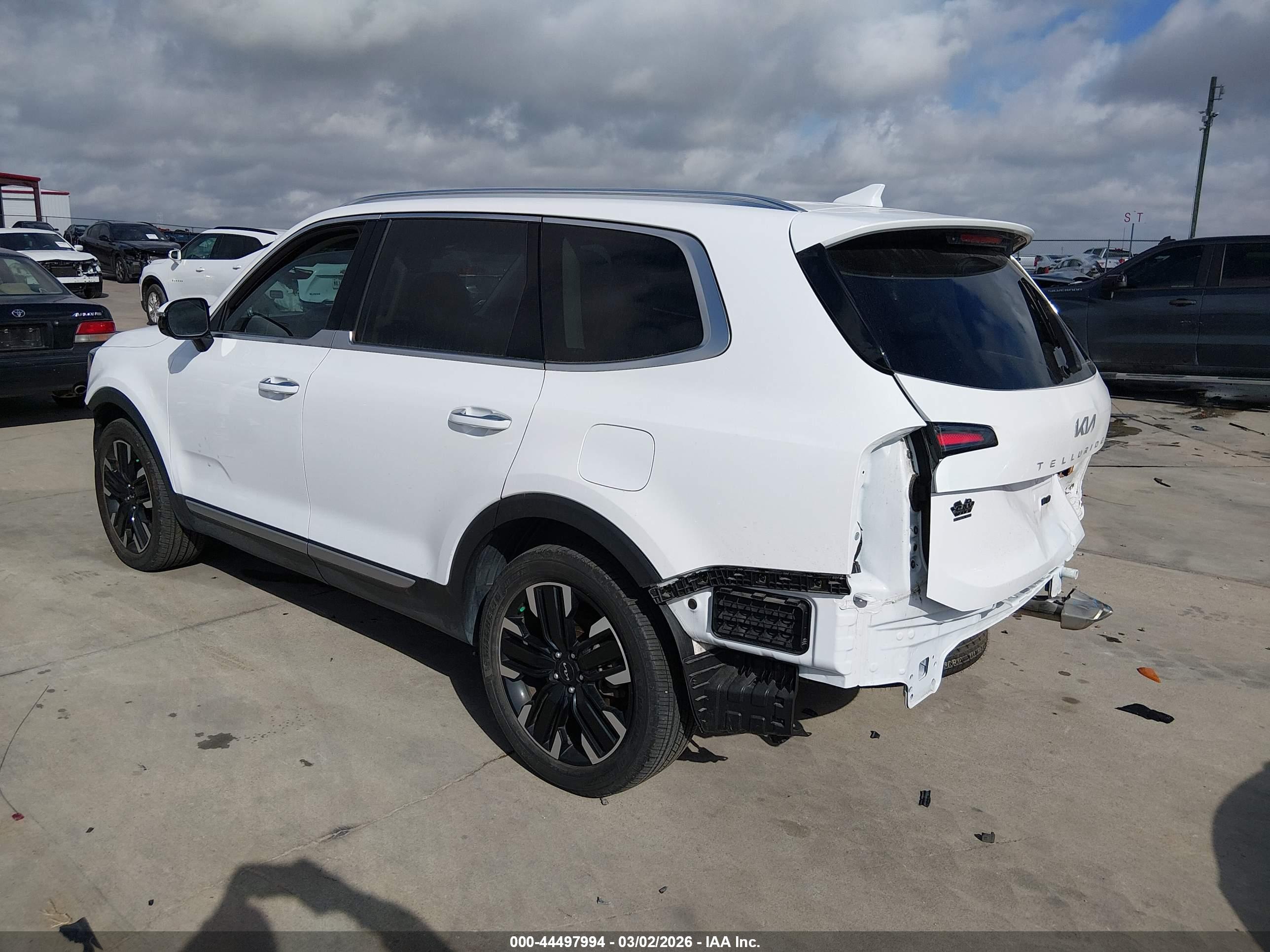 KIA TELLURIDE image 3