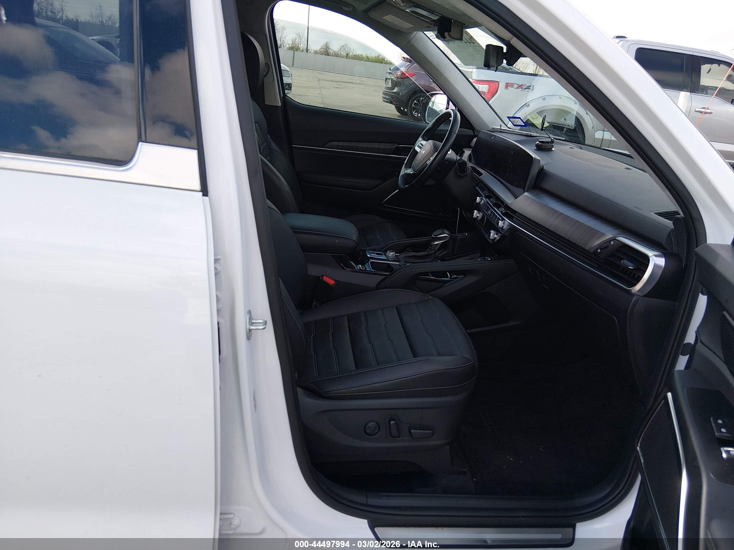 KIA TELLURIDE image 5