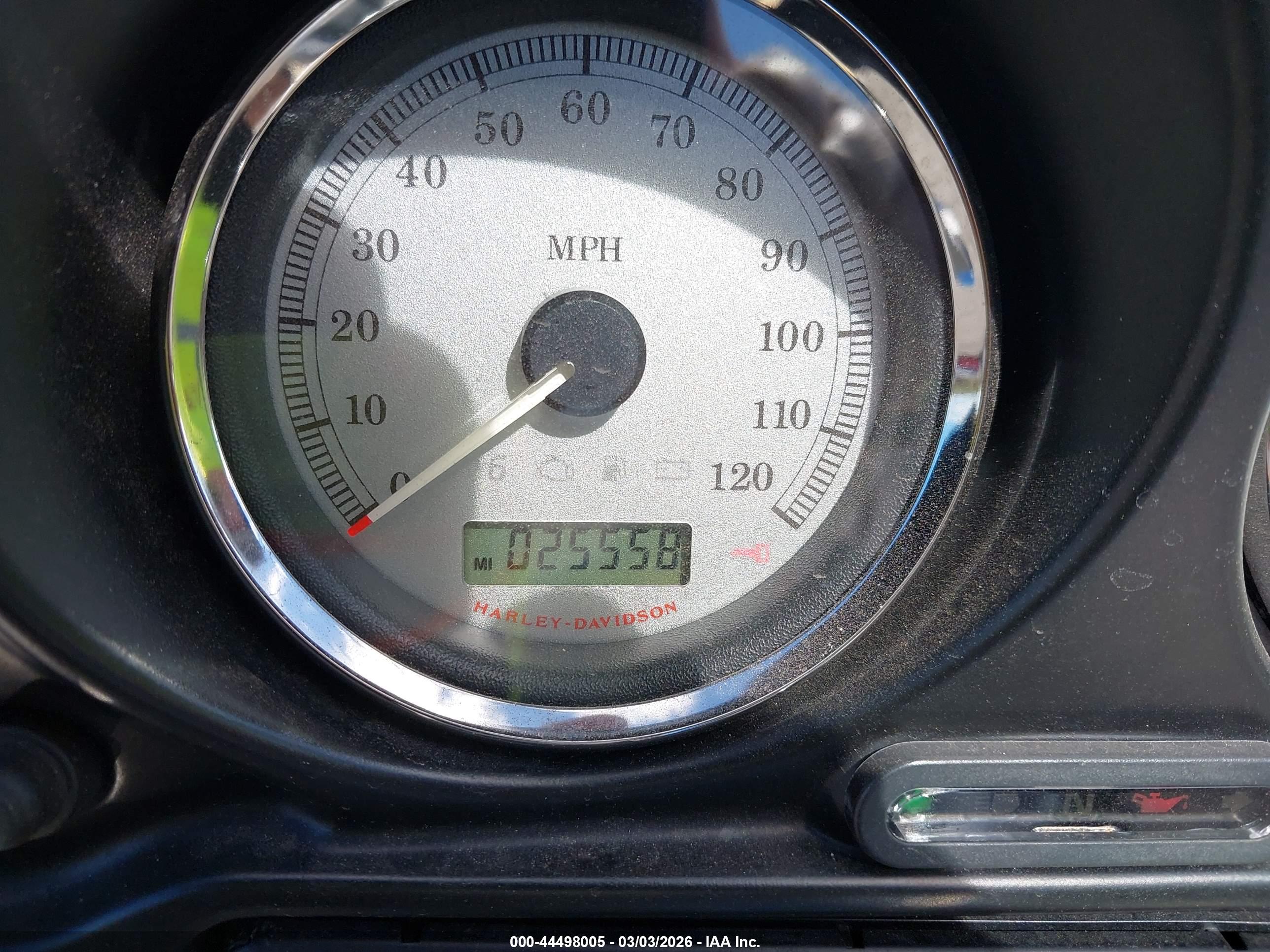 HARLEY-DAVIDSON FLHX image 7