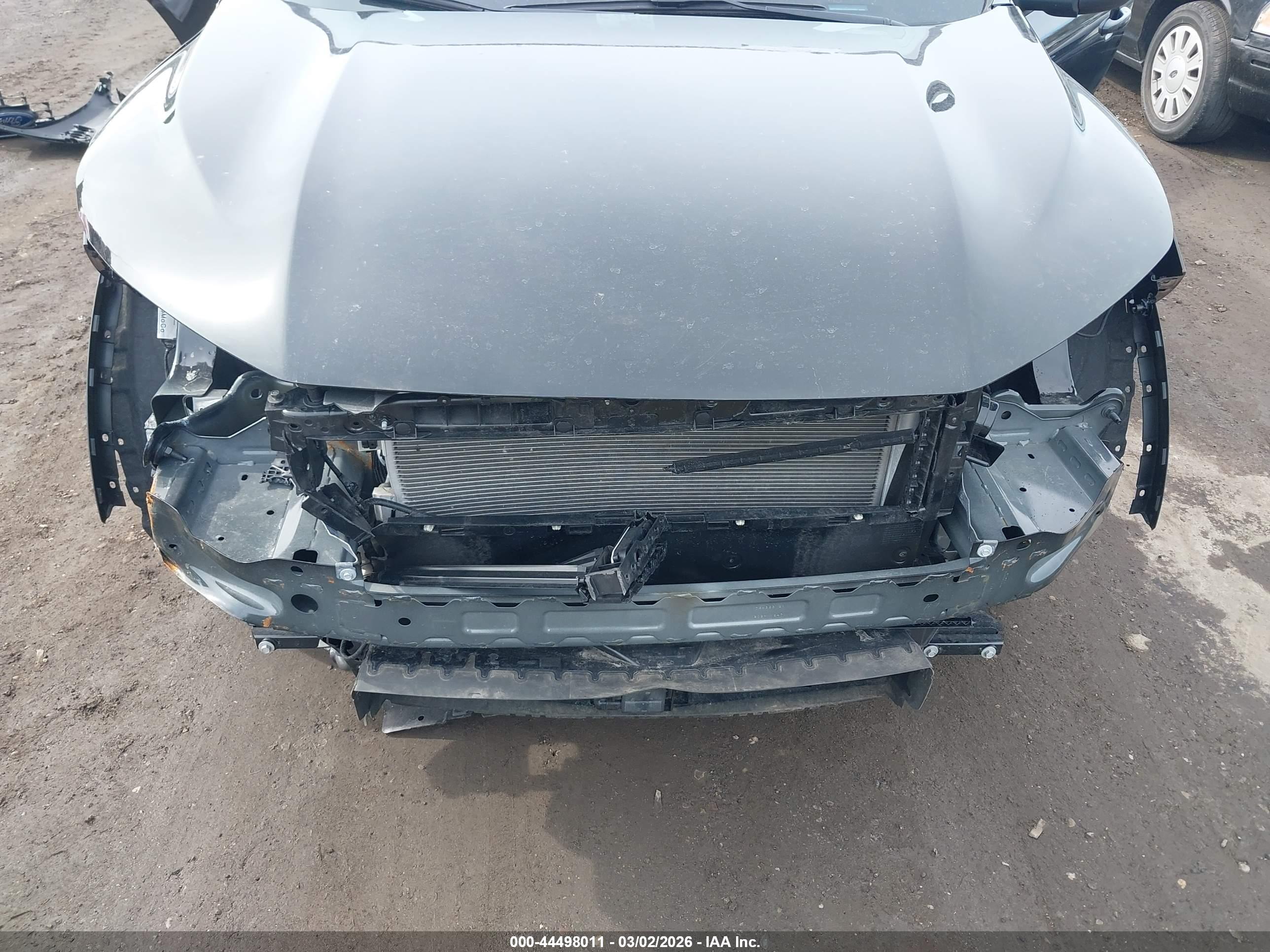 FORD ESCAPE image 6