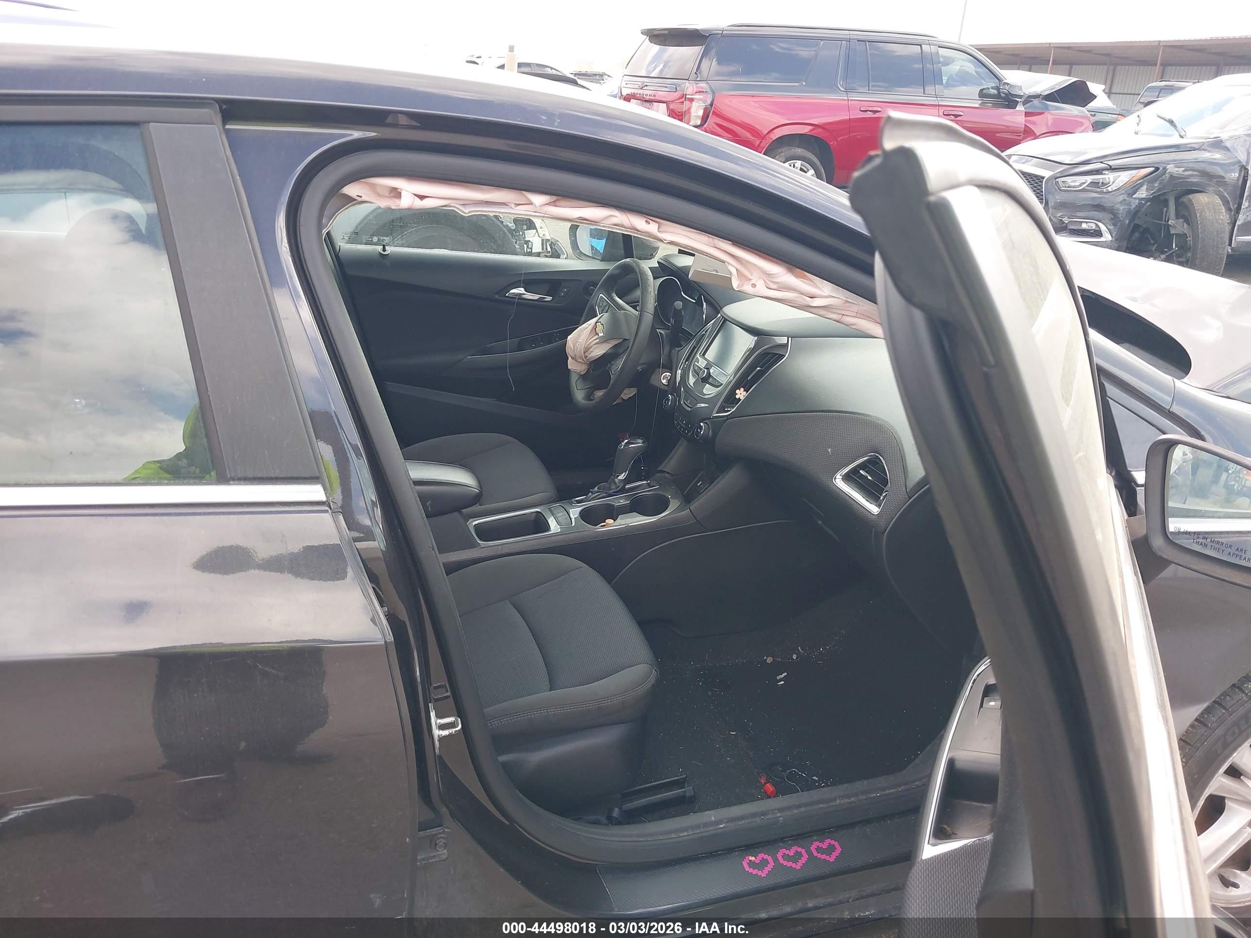 CHEVROLET CRUZE image 5