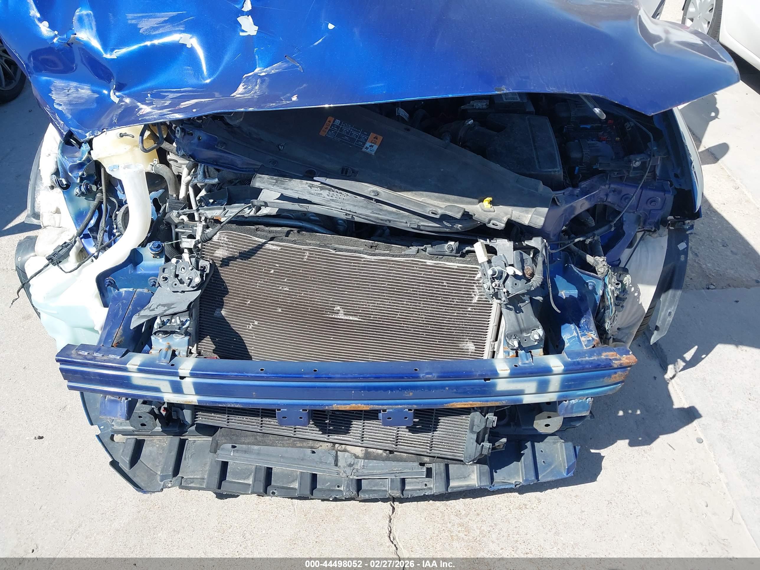 FORD FUSION image 10