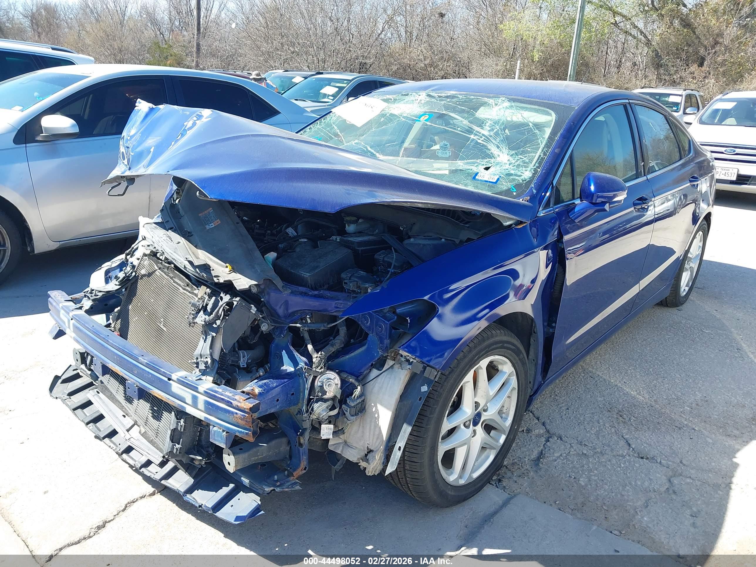FORD FUSION image 2