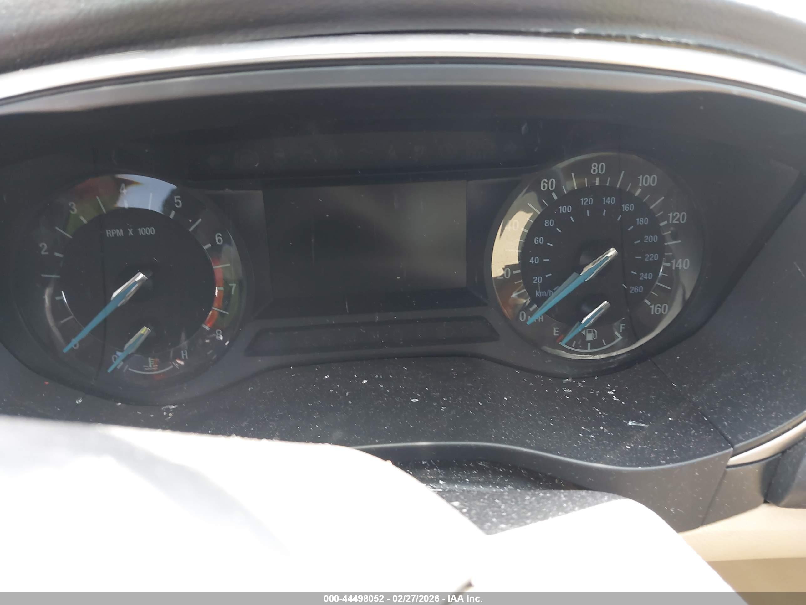 FORD FUSION image 7