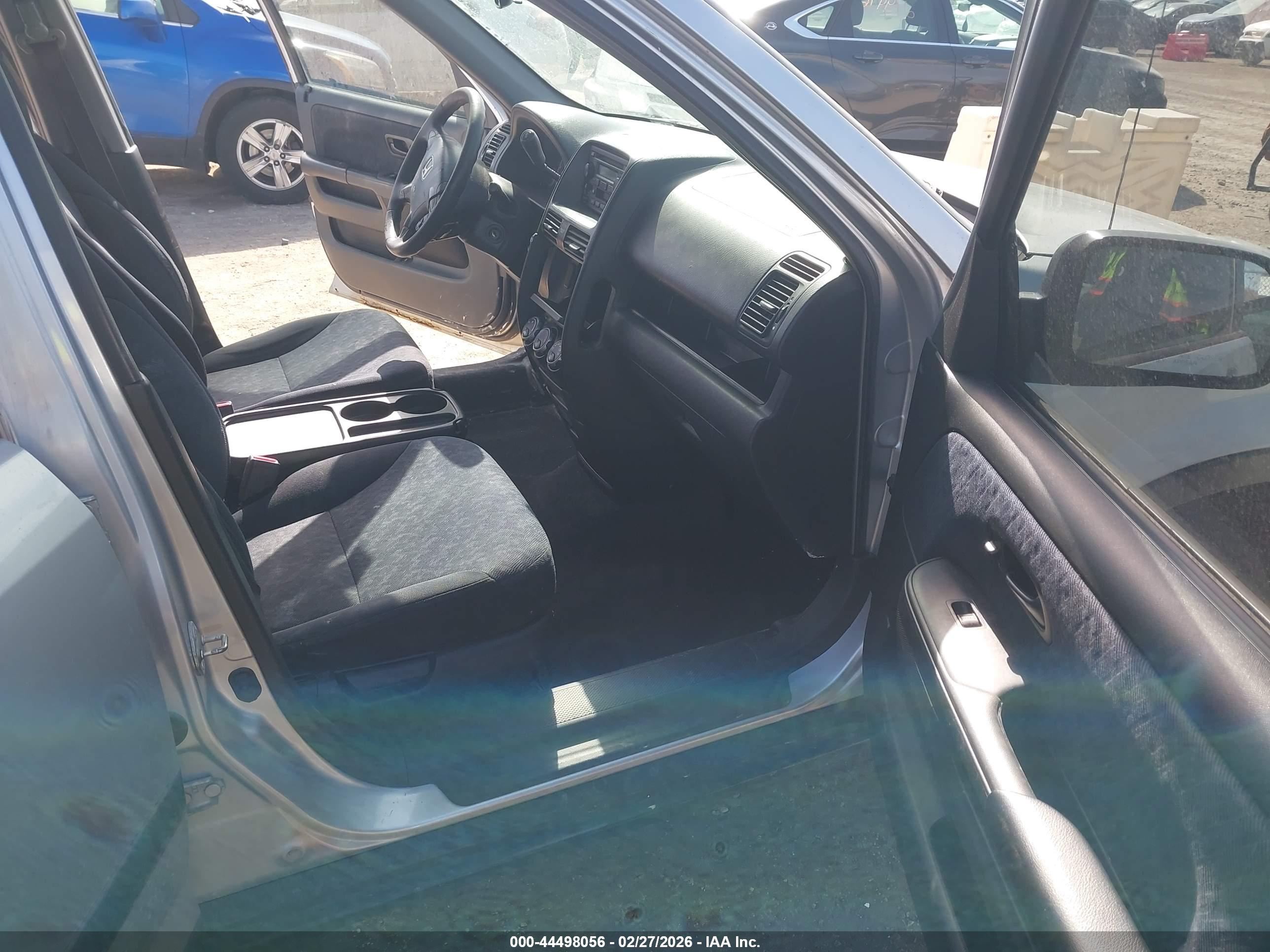 HONDA CR-V image 5