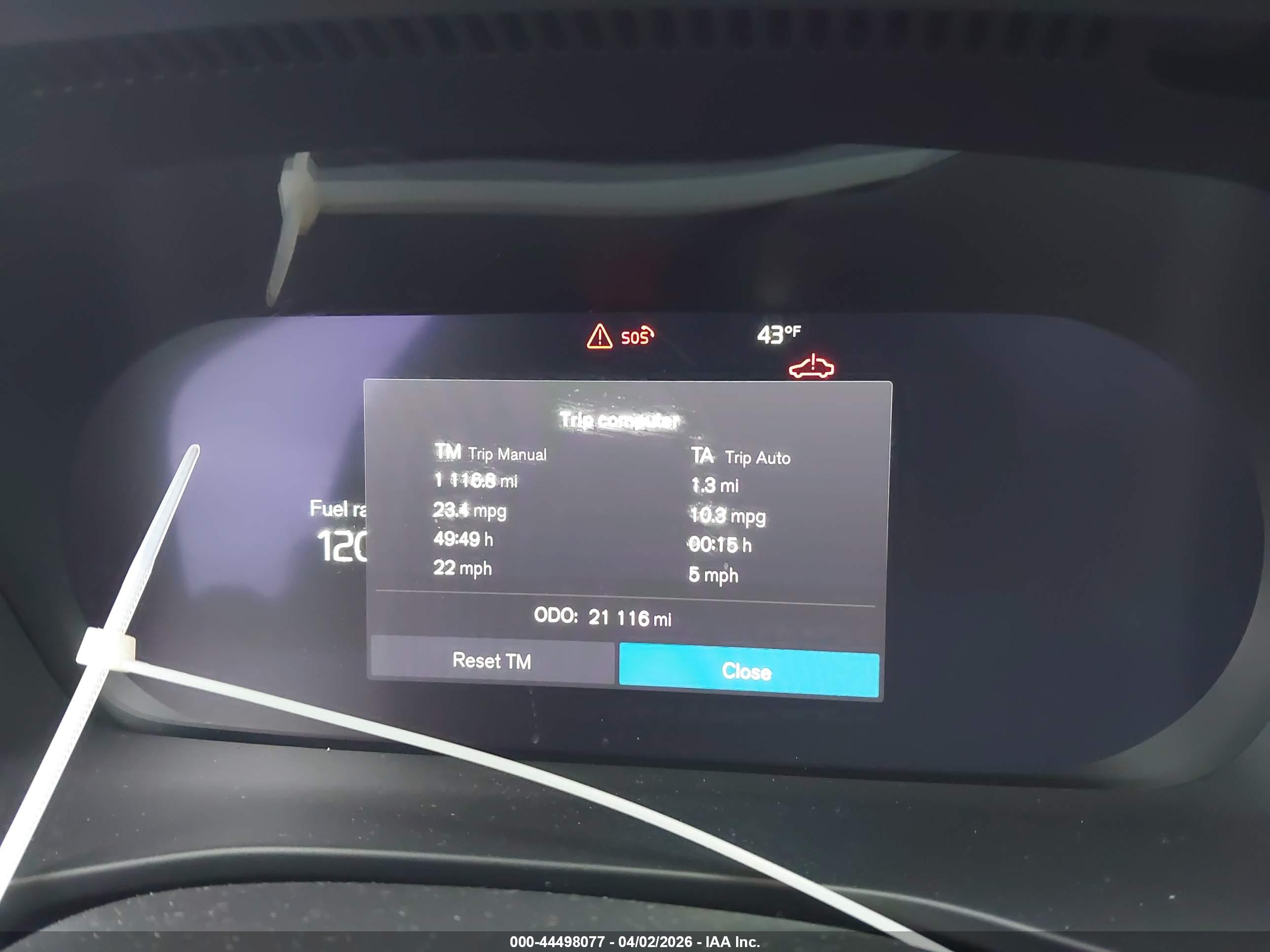 VOLVO XC40 image 7