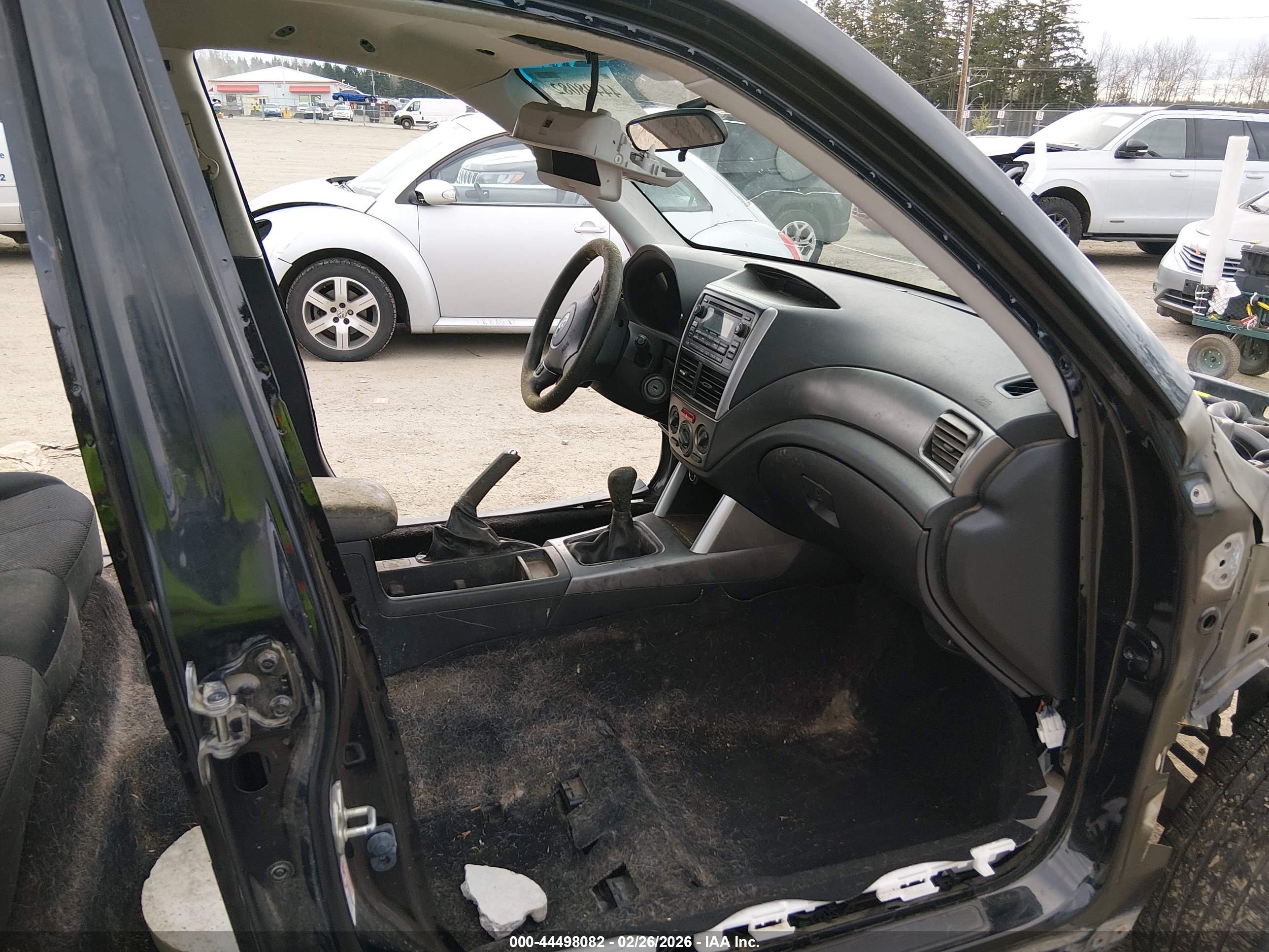SUBARU FORESTER image 5