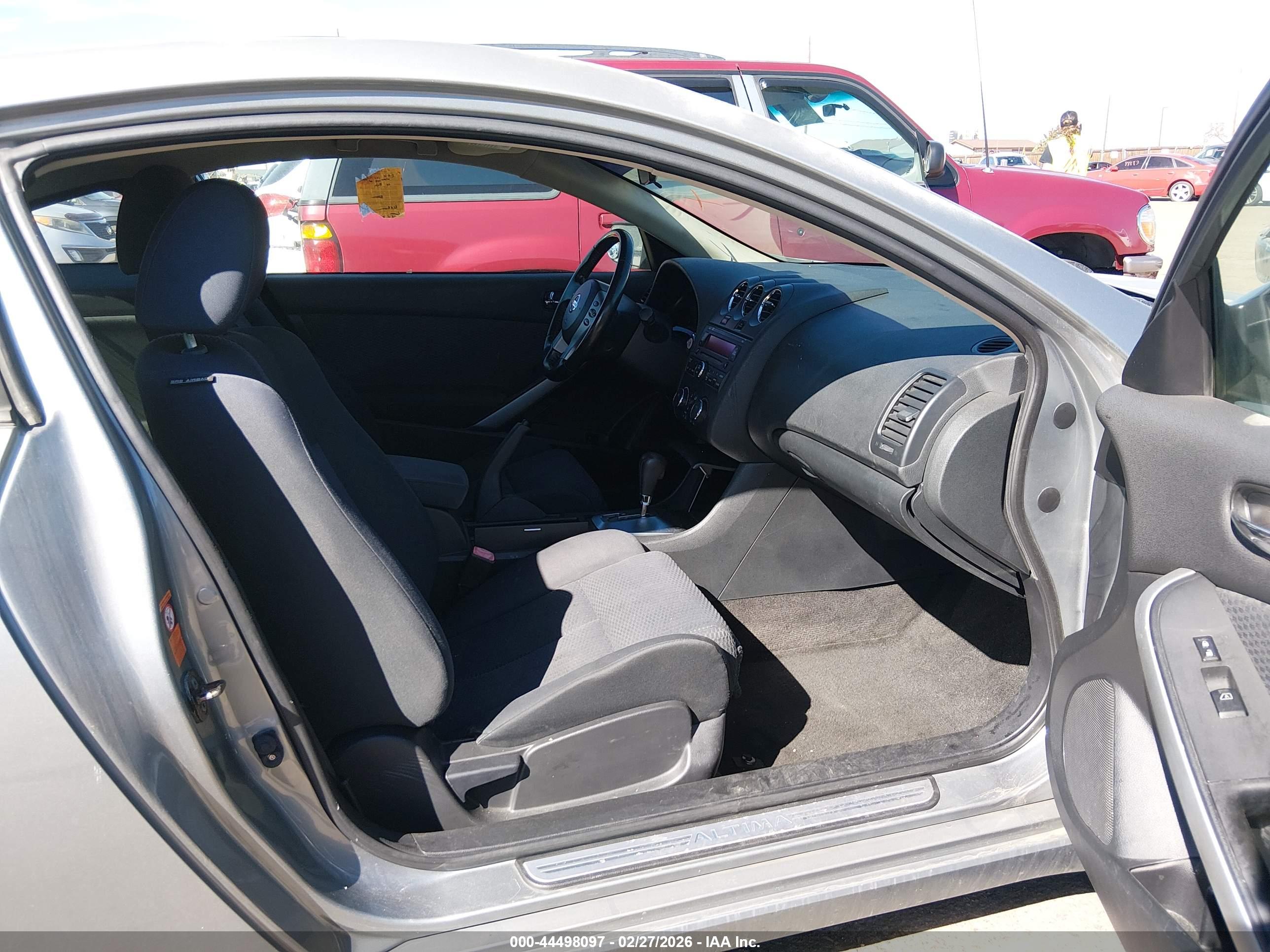 NISSAN ALTIMA image 5