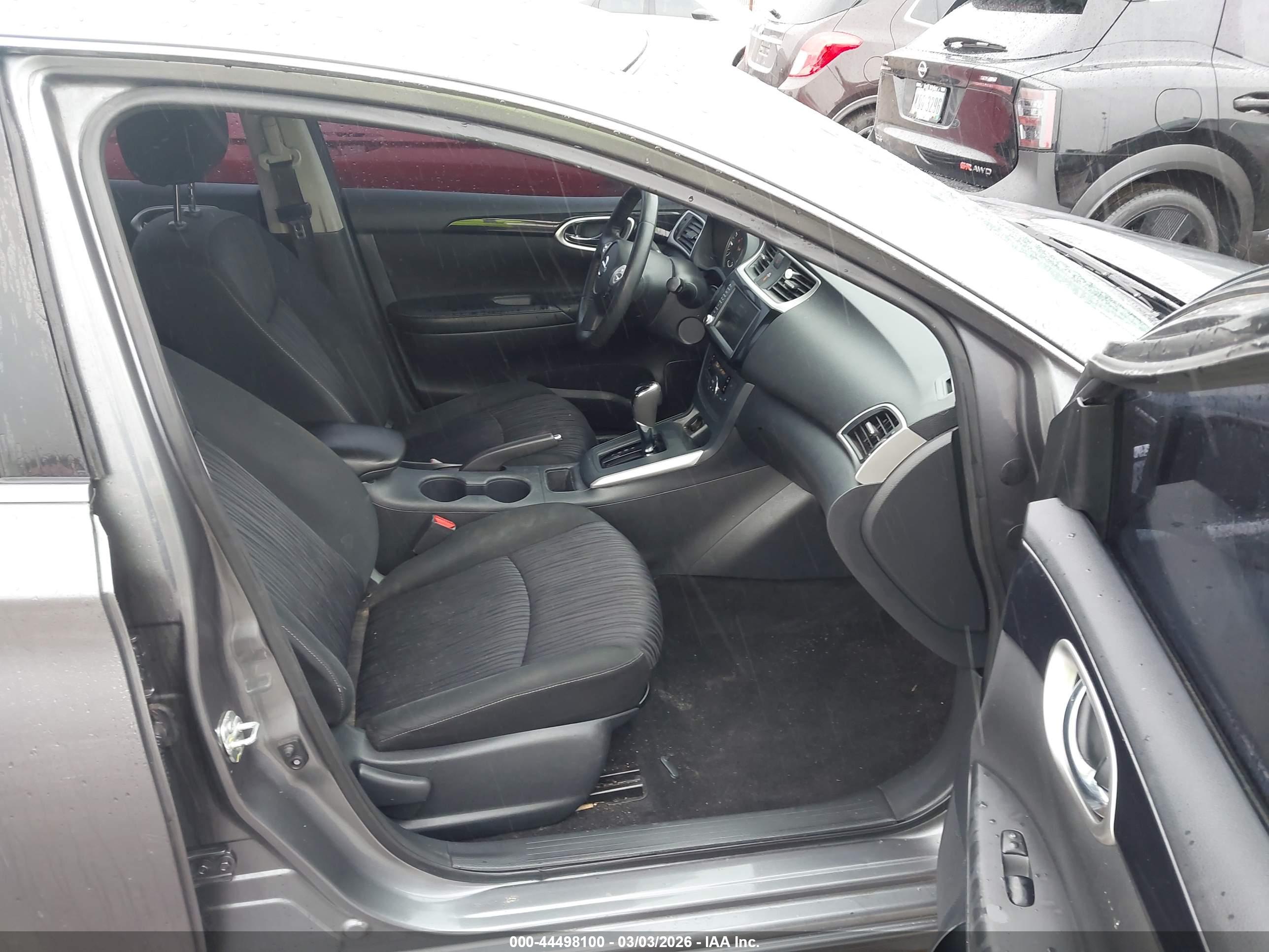 NISSAN SENTRA image 5
