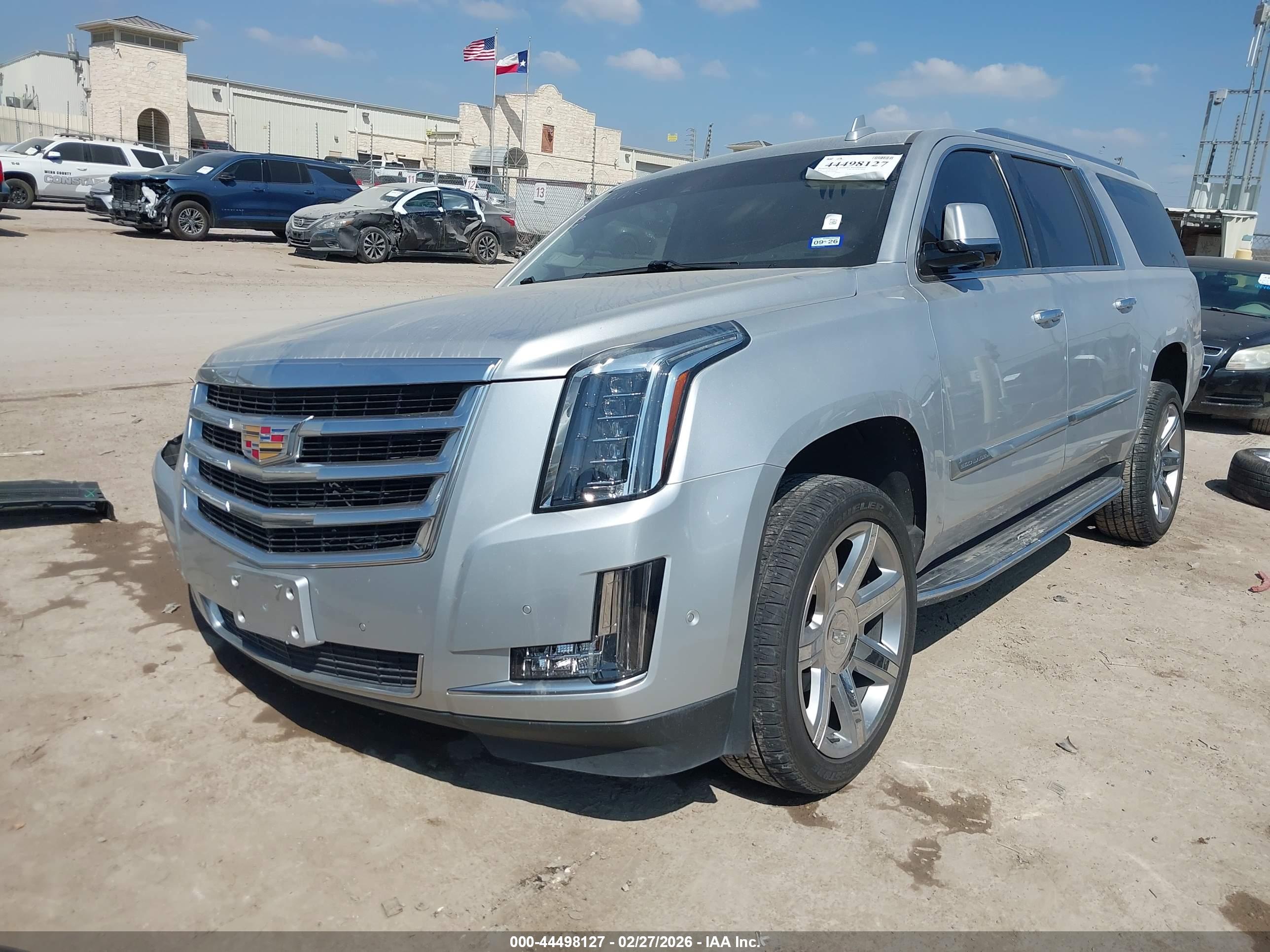 CADILLAC ESCALADE image 2