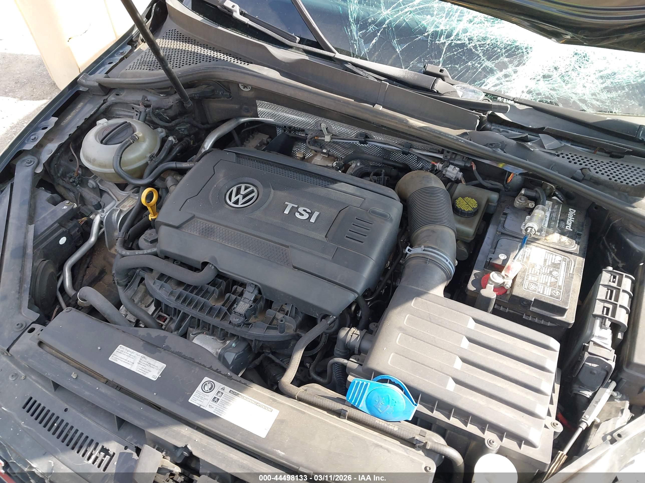 VOLKSWAGEN GOLF image 10
