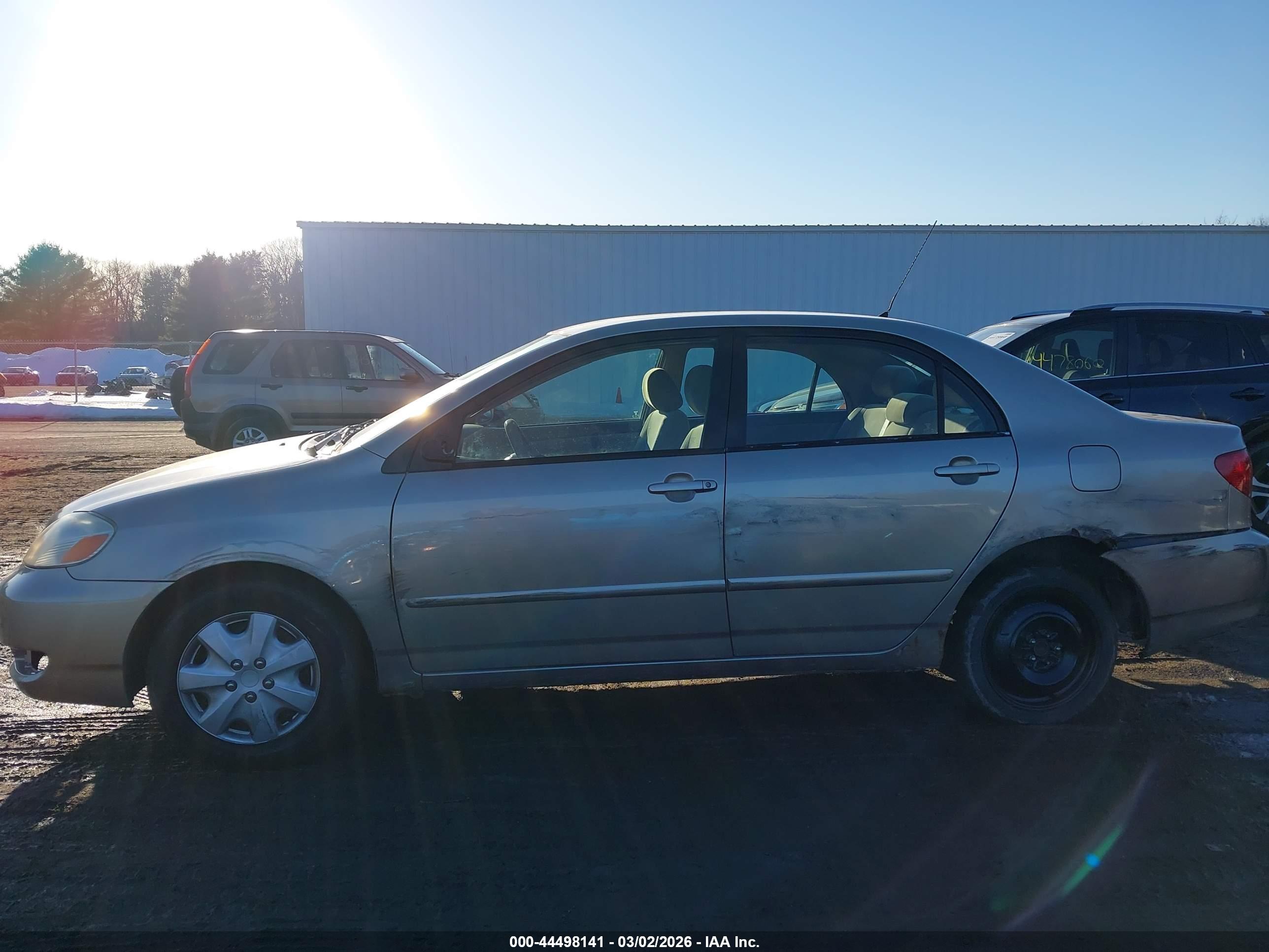 TOYOTA COROLLA image 6
